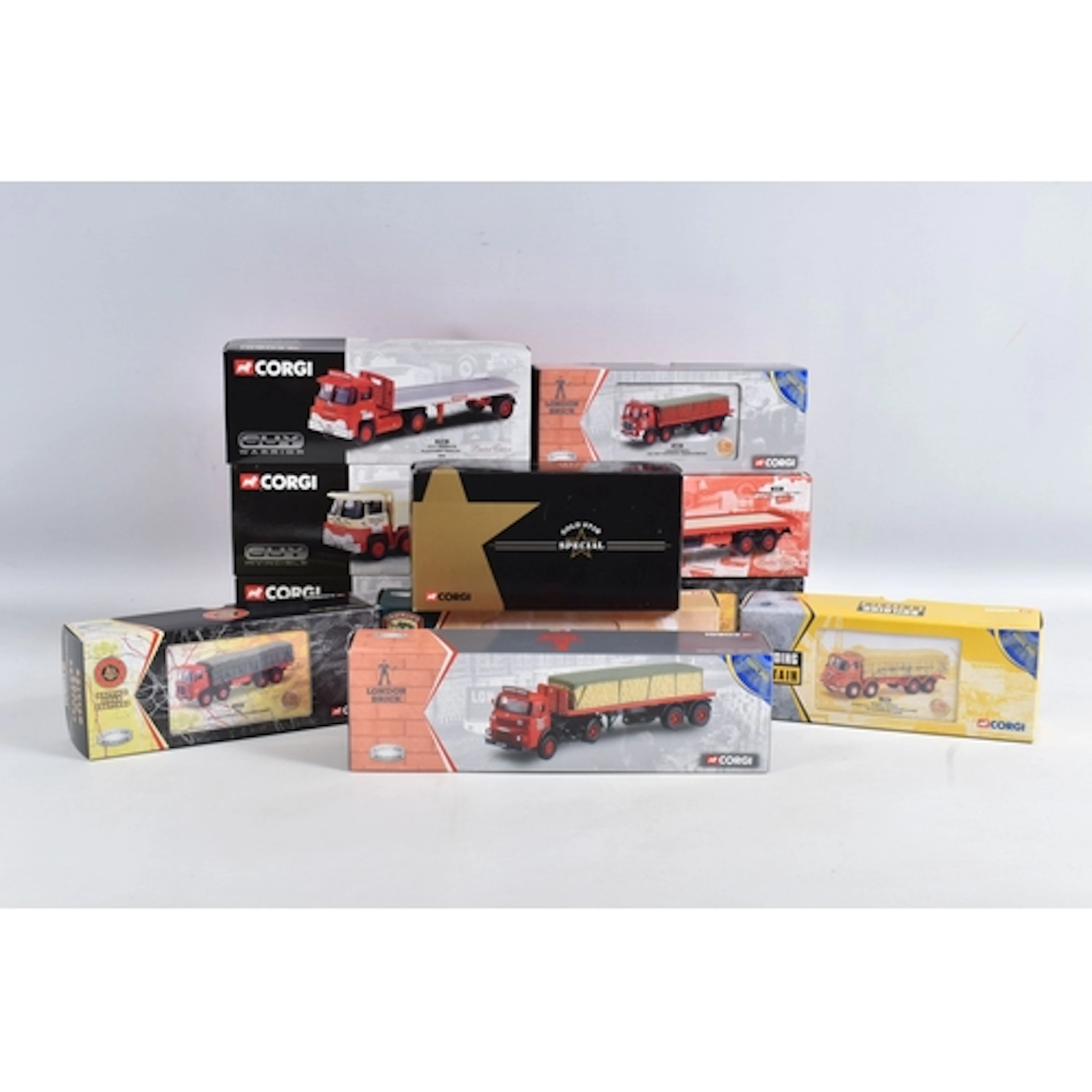A TRAY OF BOXED 1:50 SCALE DIECAST CORGI HAULAGE VEHICLES, t...