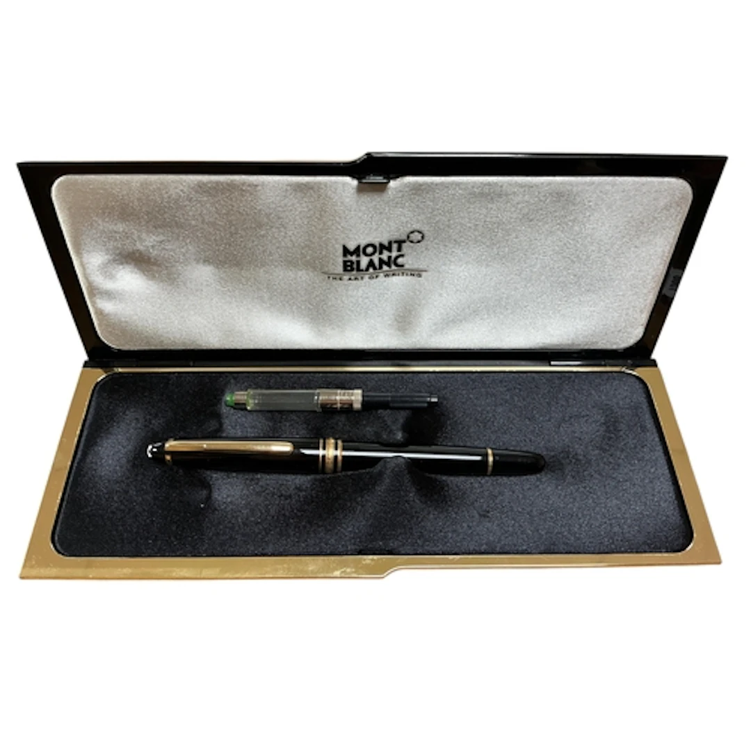 A Mont Blanc Meisterstock fountain pen, cased