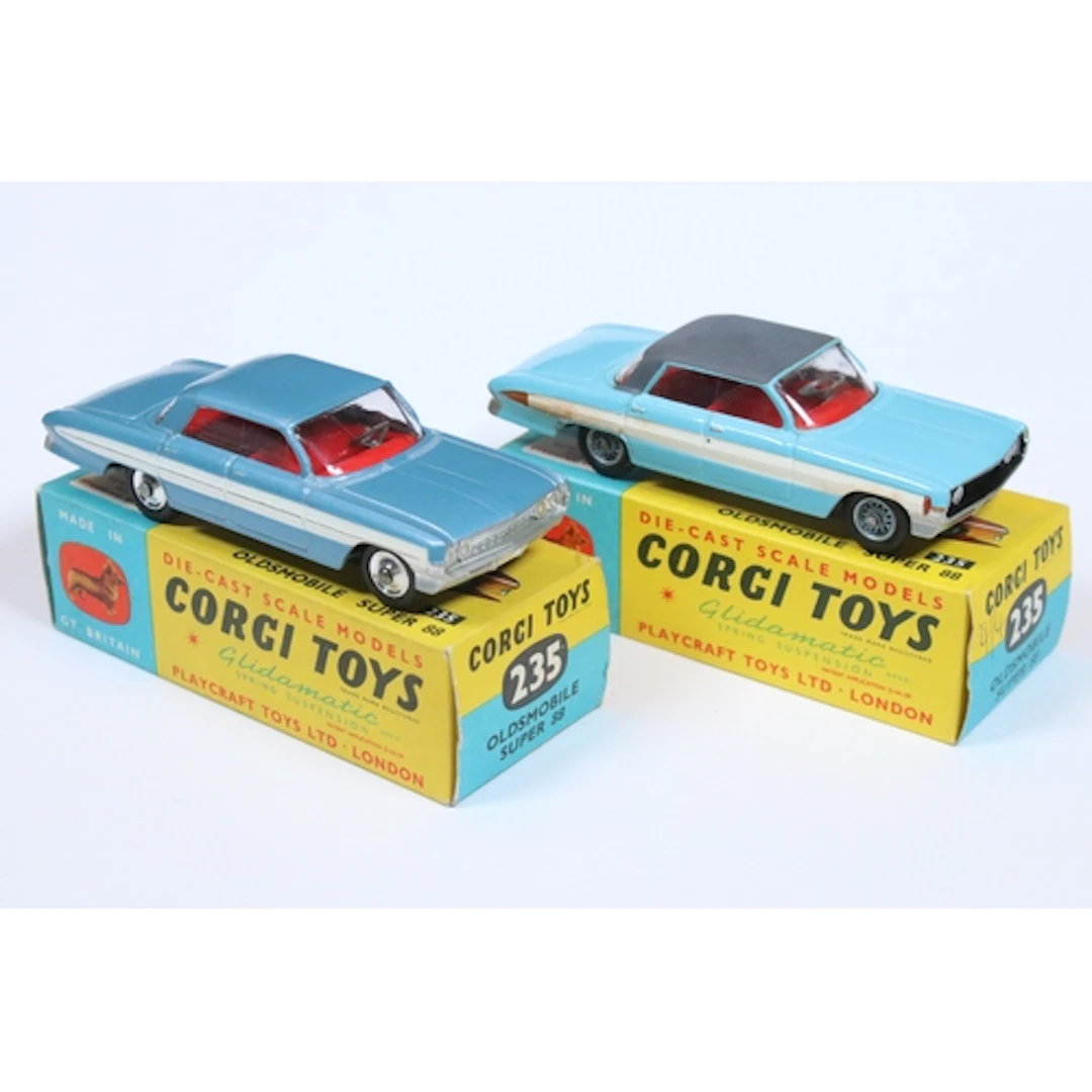 Boxed Corgi 235 Oldsmobile Super 88 diecast model in steel b...