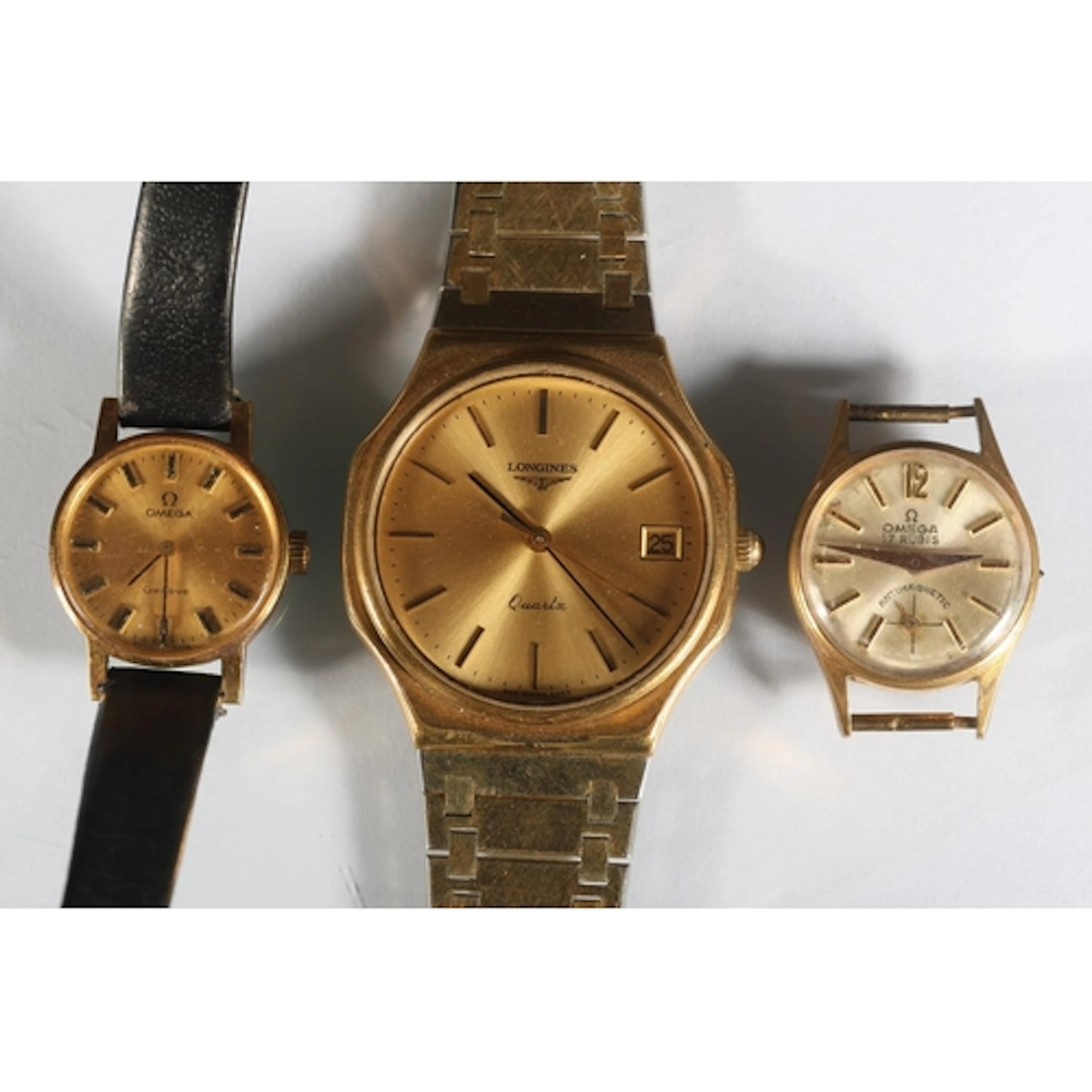 Gents Longines Quartz gold plated wristwatch, Ladies Omega G...
