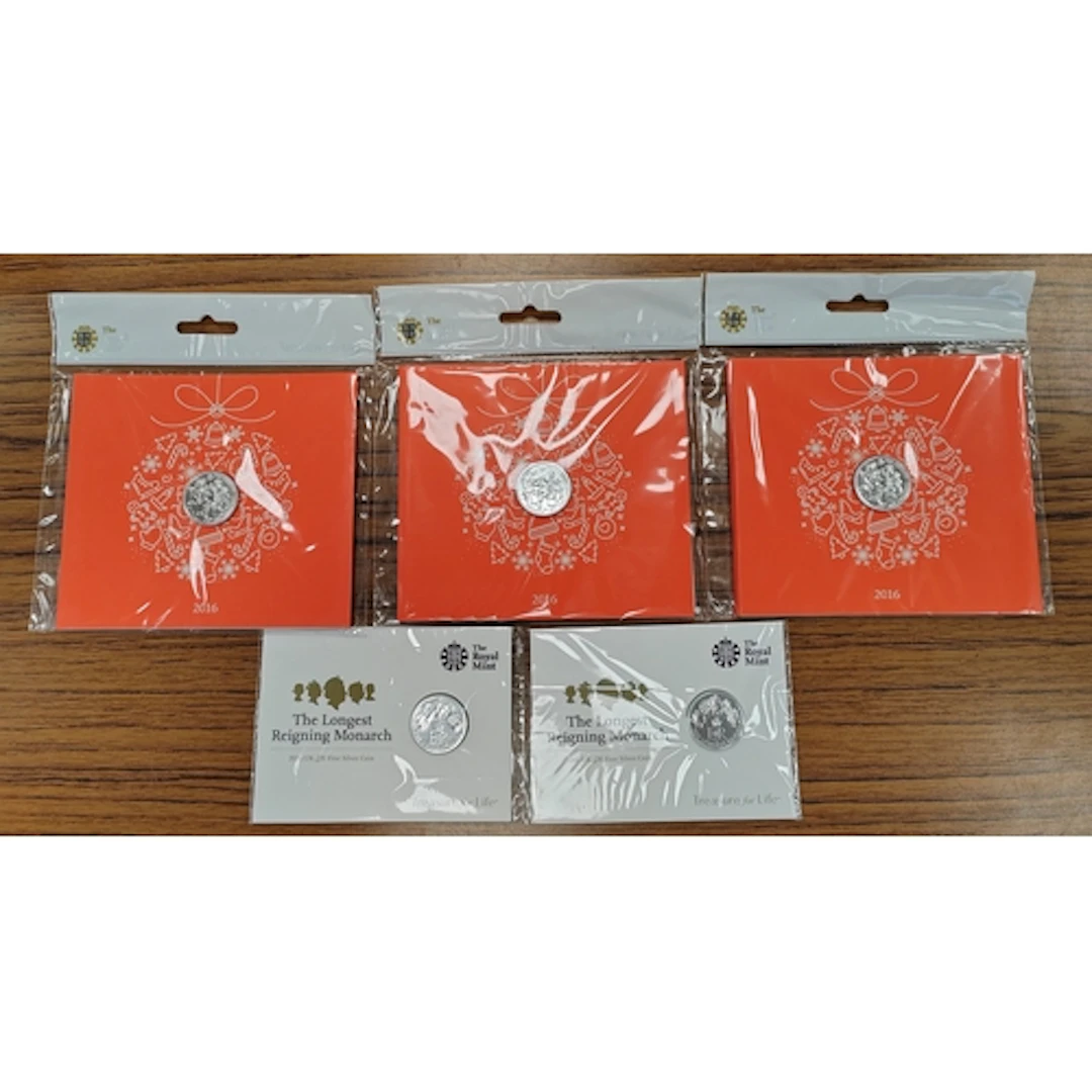 Collection with 2025 boxed silver proof sovereign FDC (3) pl...