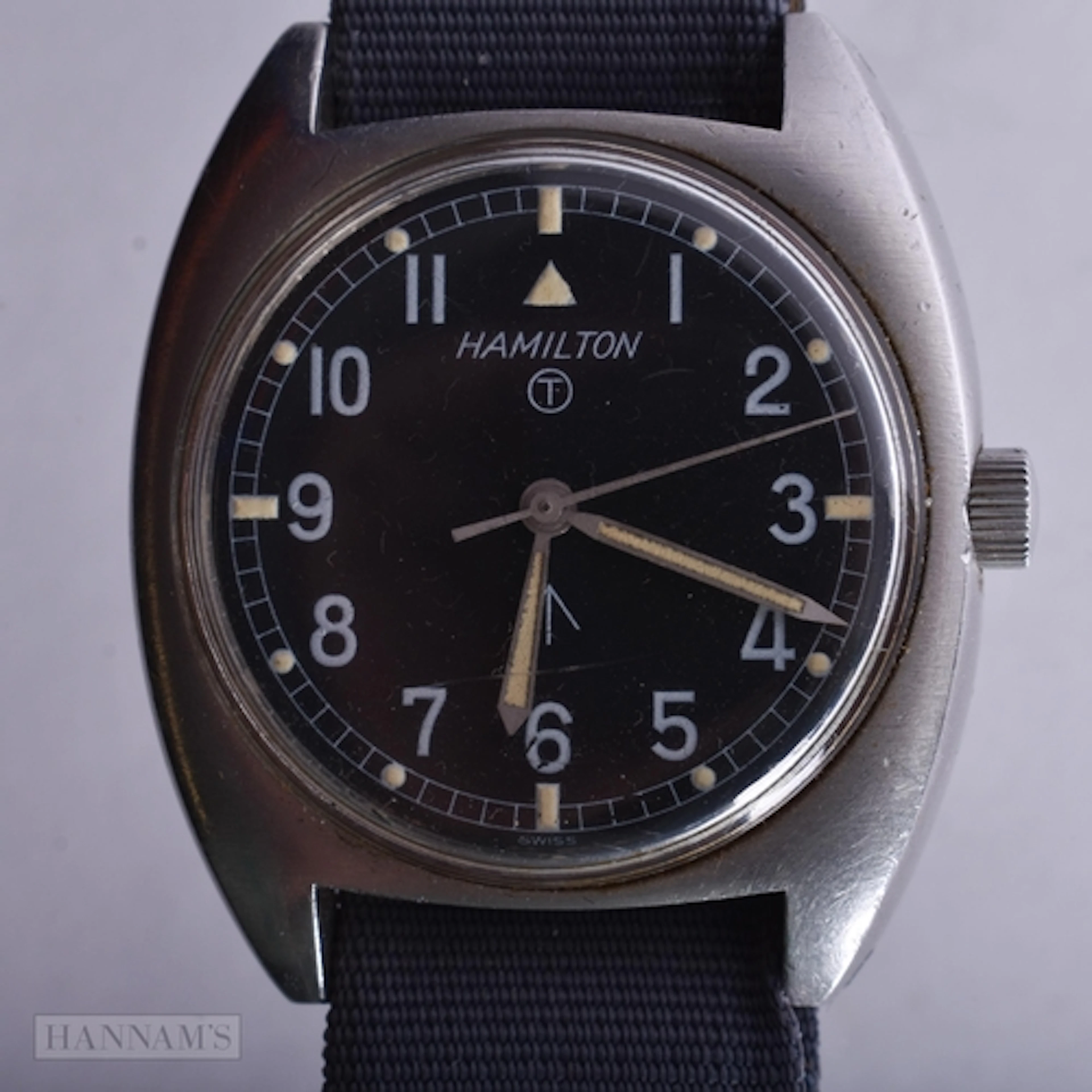 A HAMILTON W10 13512/73 MILITARY WRIST WATCH. Running. 3.5 c...