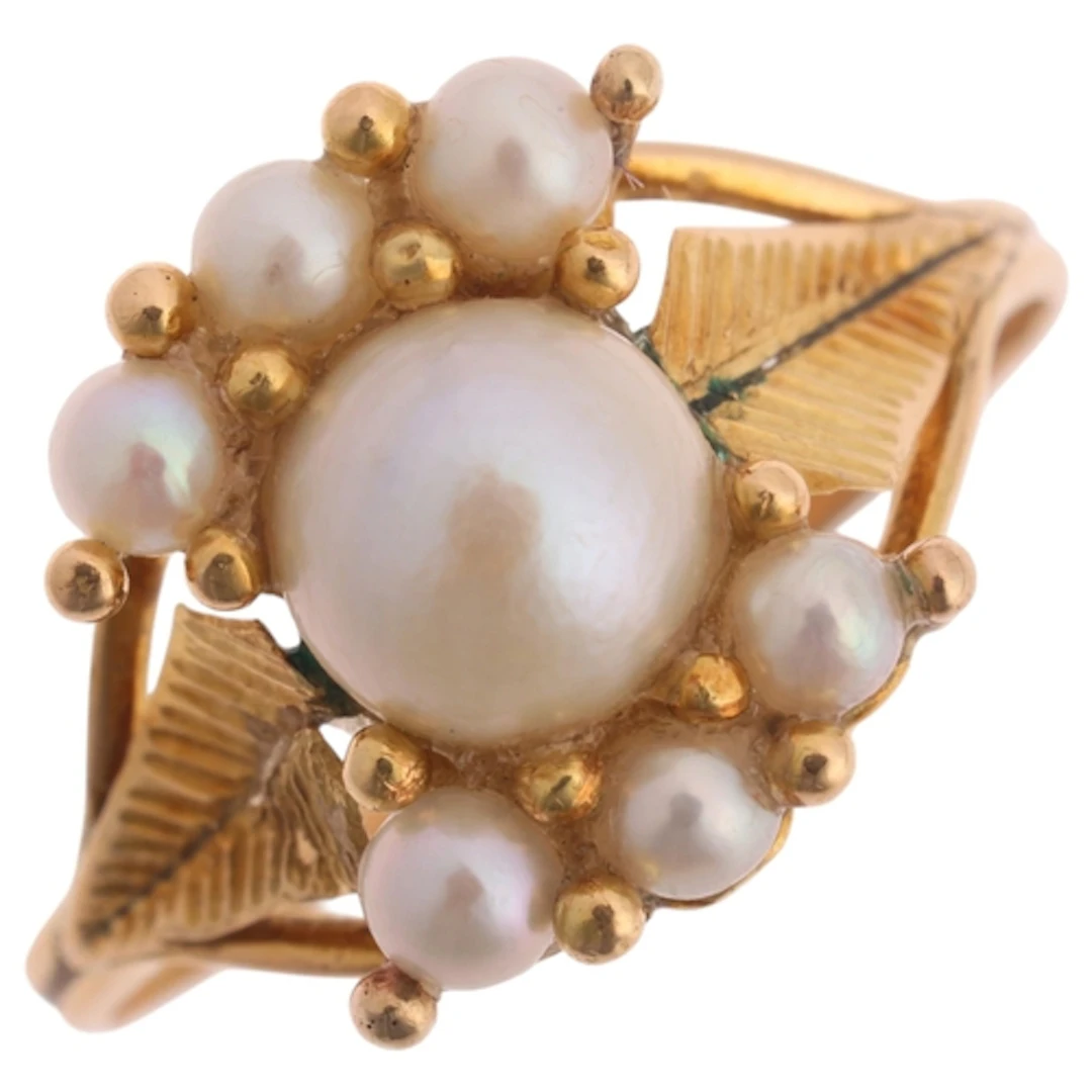 A Vintage Continental 18ct gold pearl dress ring, unmarked b...