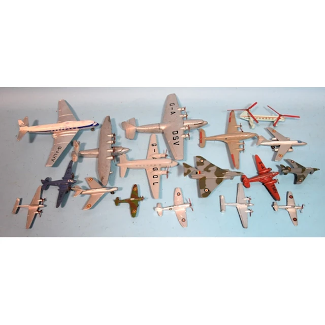 Dinky Aircraft, a group of seventeen unboxed aircraft, to in...