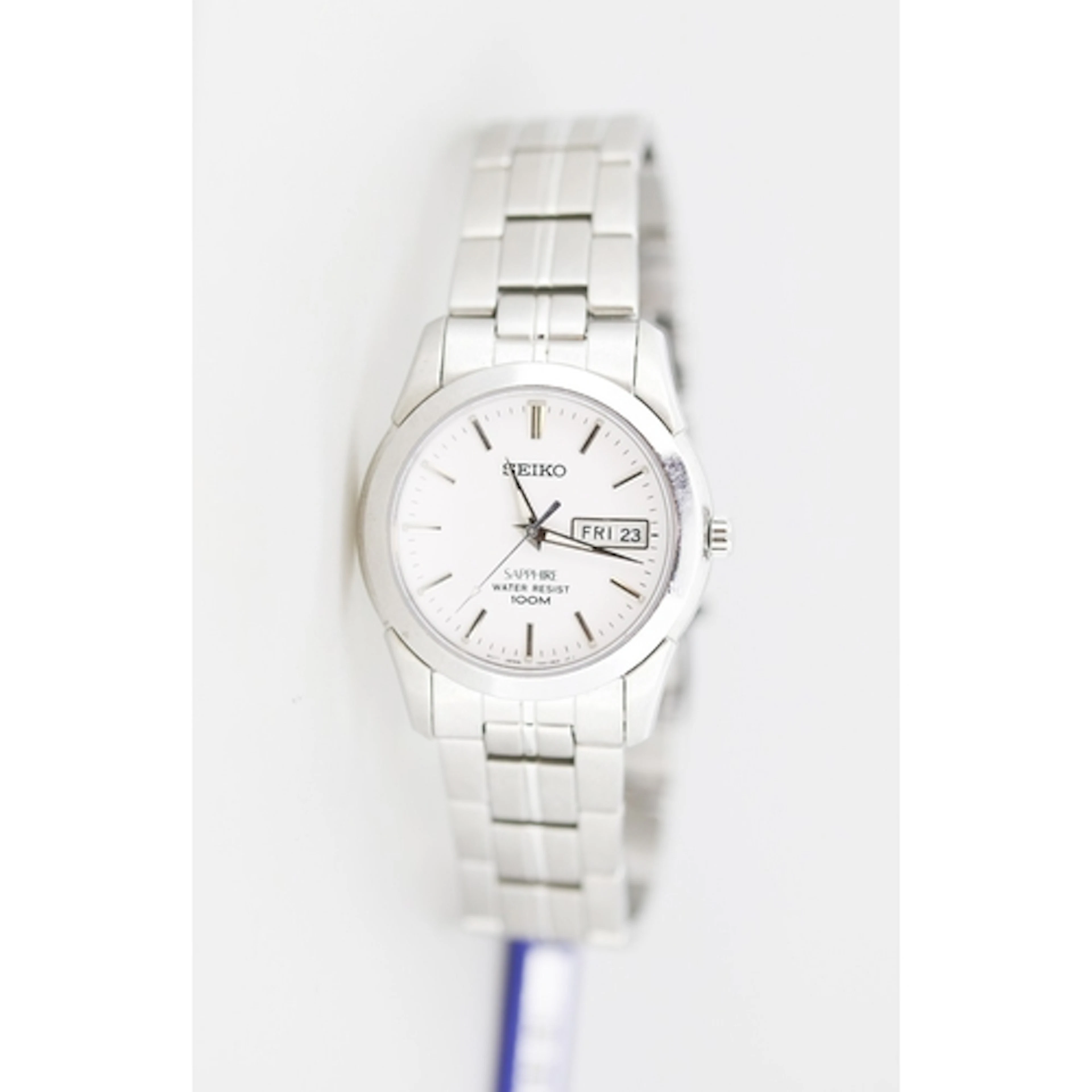 Seiko Silver Tone Sapphire Crystal Gentlemen's Wristwatch Da...