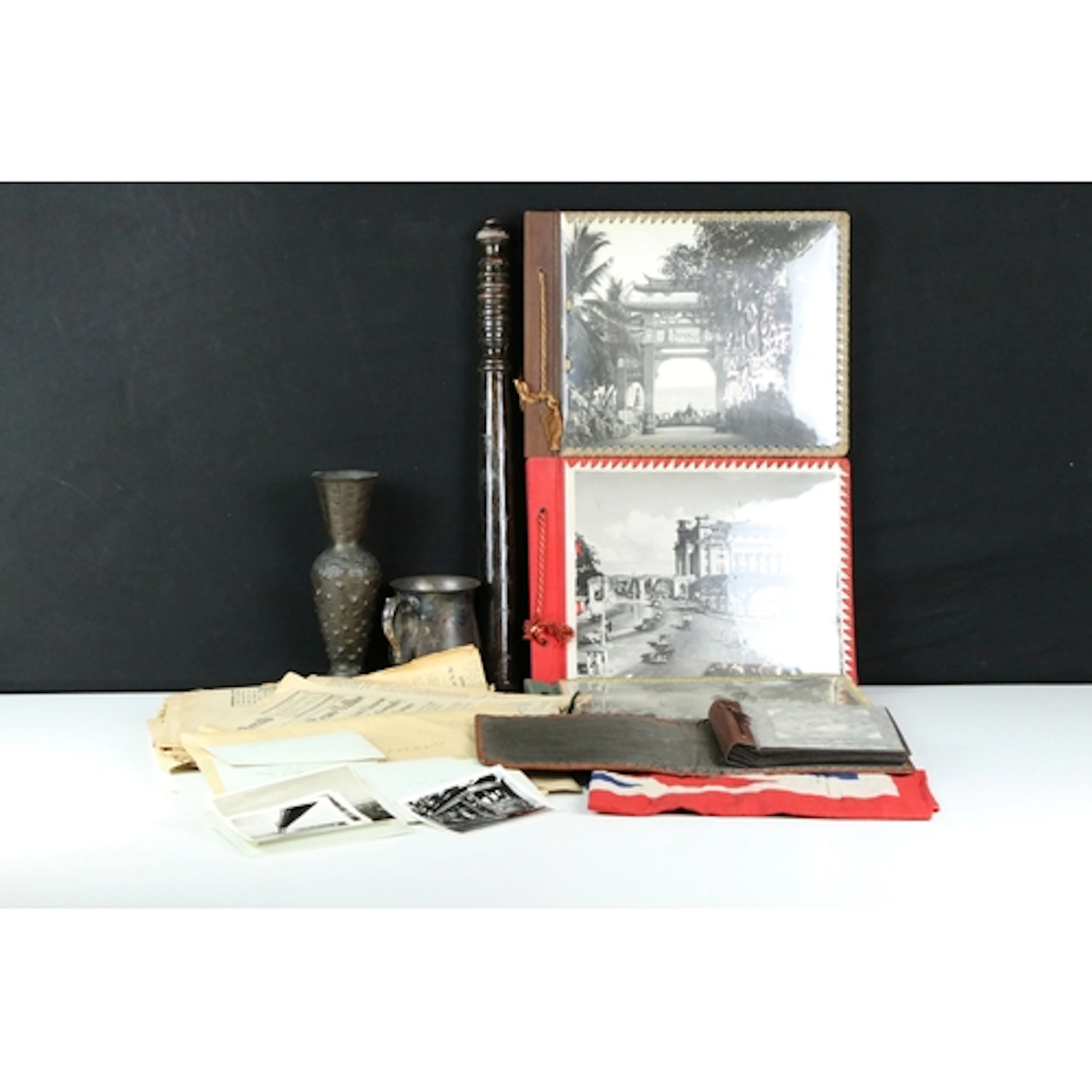 Collection of mixed collectables, to include: three albums ...