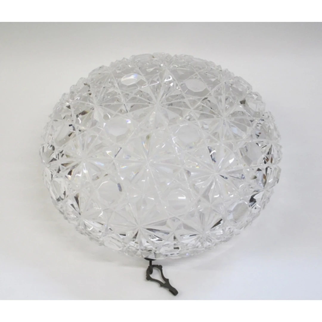 Good quality cut glass bowl form light fitting, with origina...