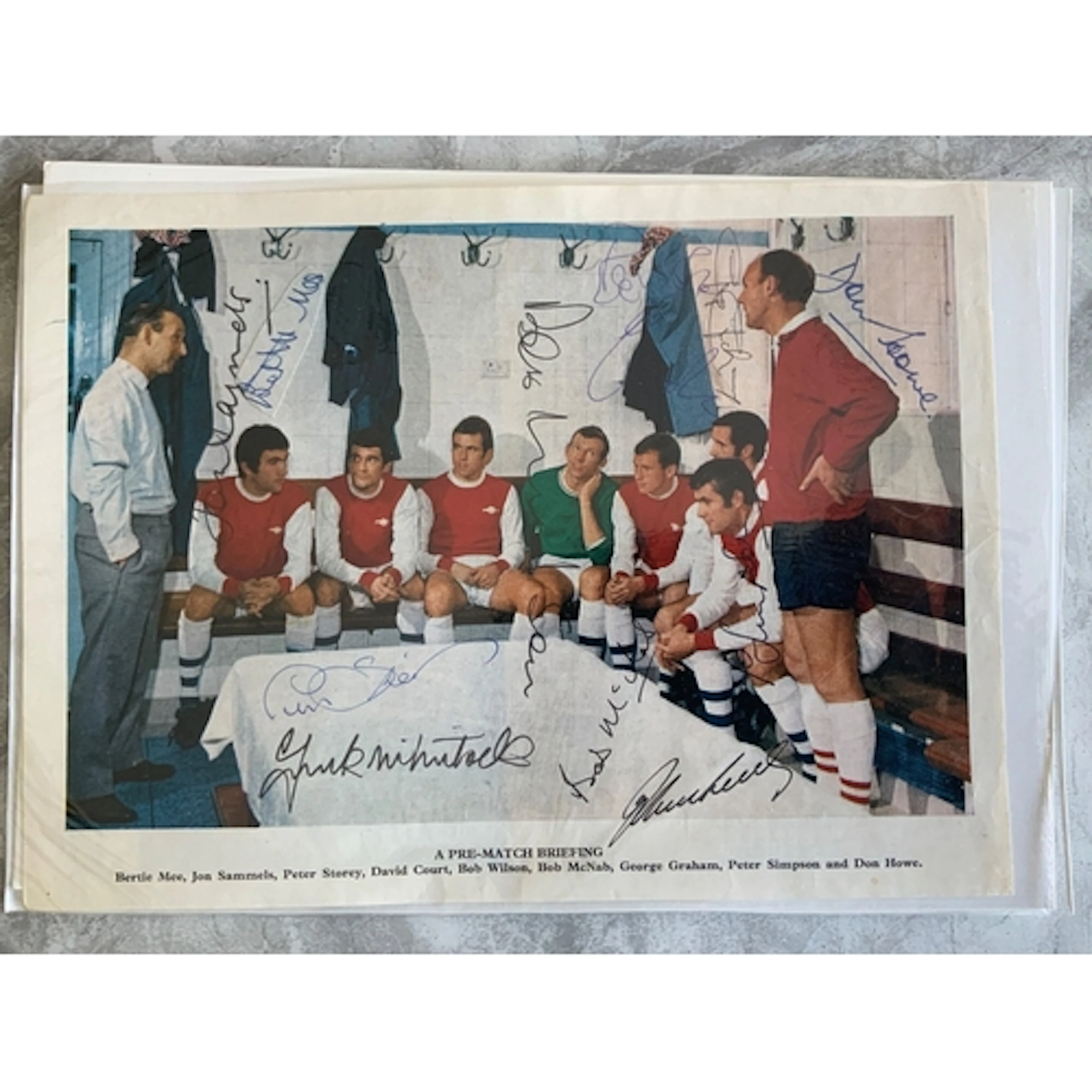 Arsenal Old Signed Football Team Groups: Large colour full p...