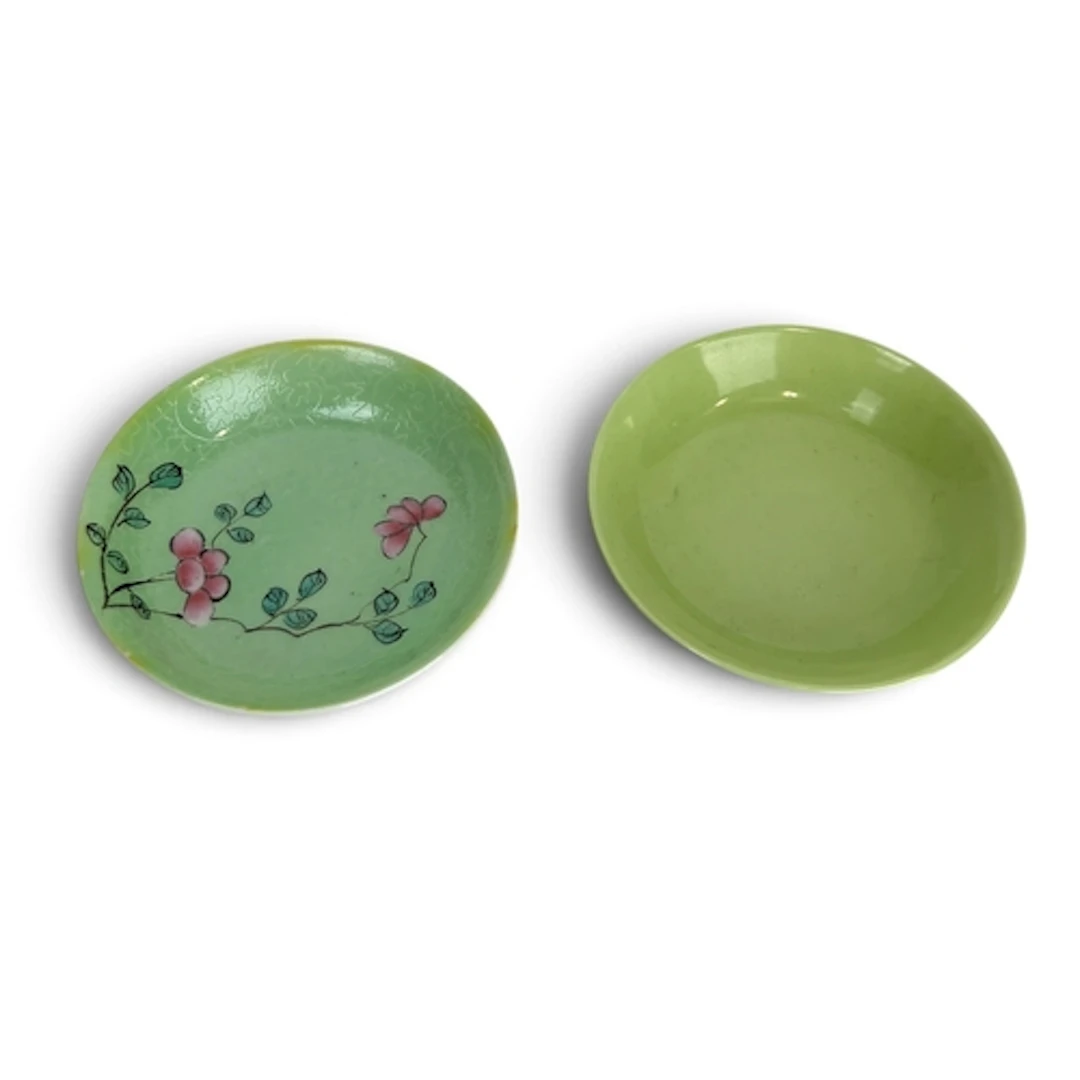 TWO CHINESE DISHES One with Tongzhi mark. Probably of the pe...
