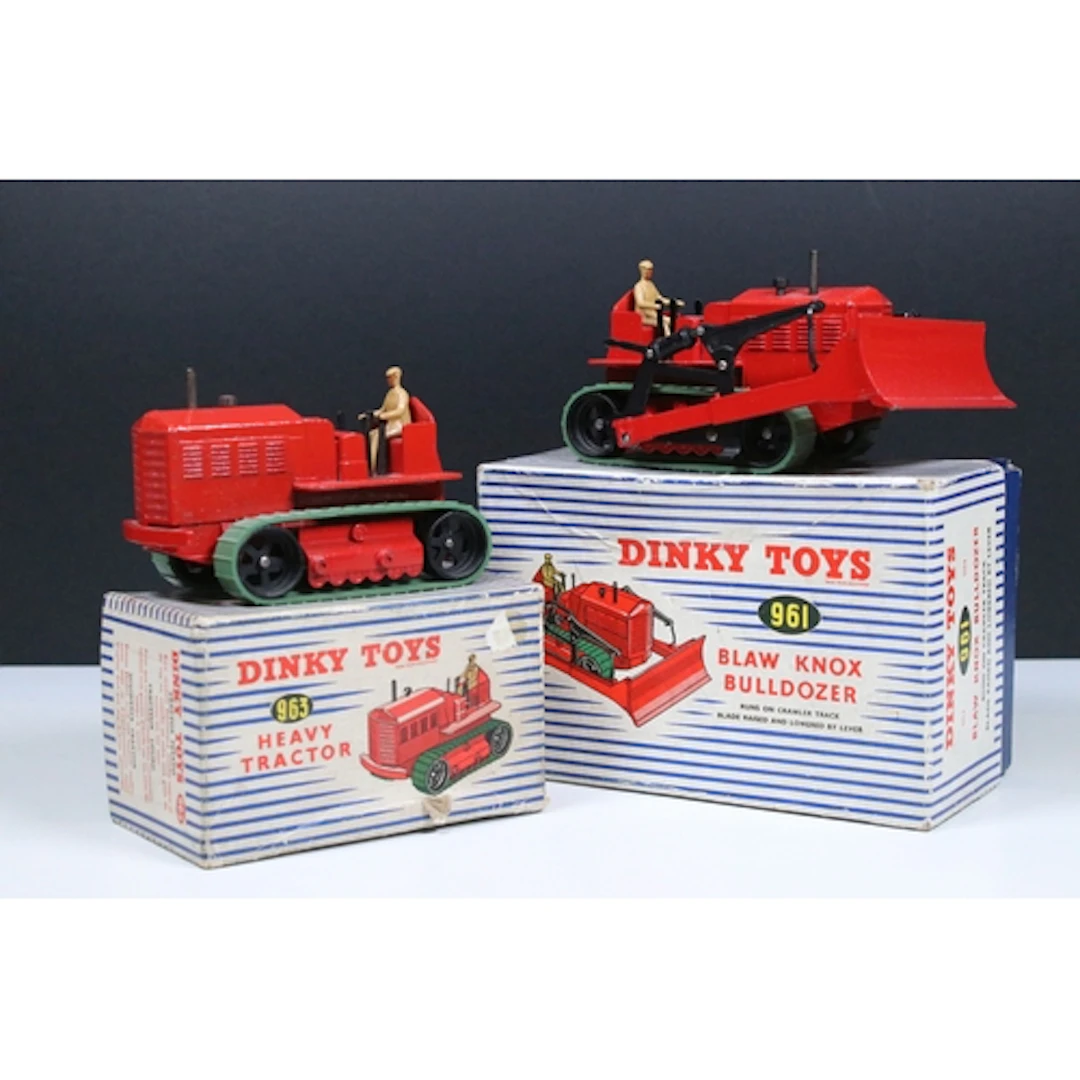 Two boxed Dinky diecast models to include 961 Blaw Knox Bull...