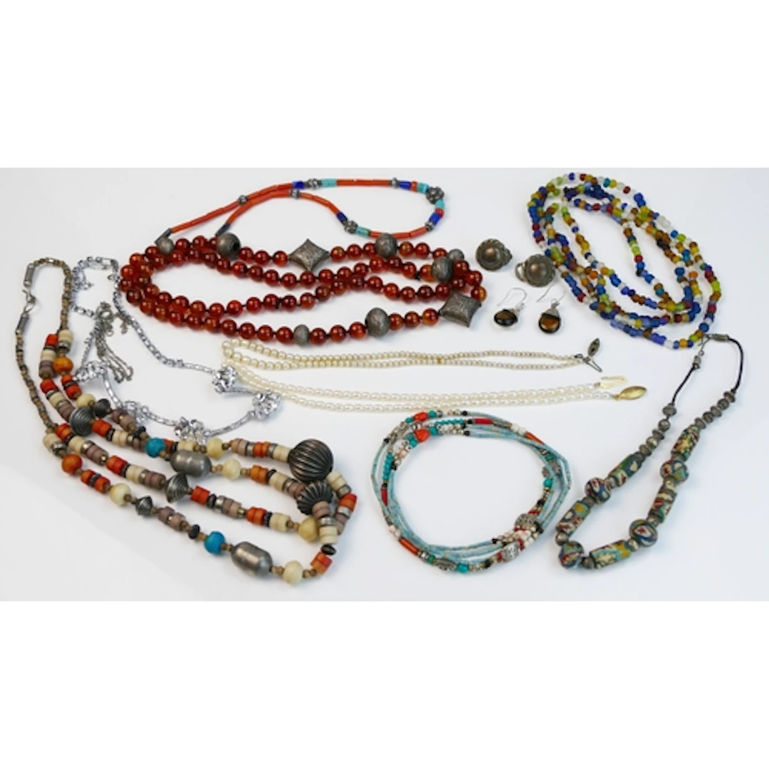 A selection of costume jewellery including hardstone beads