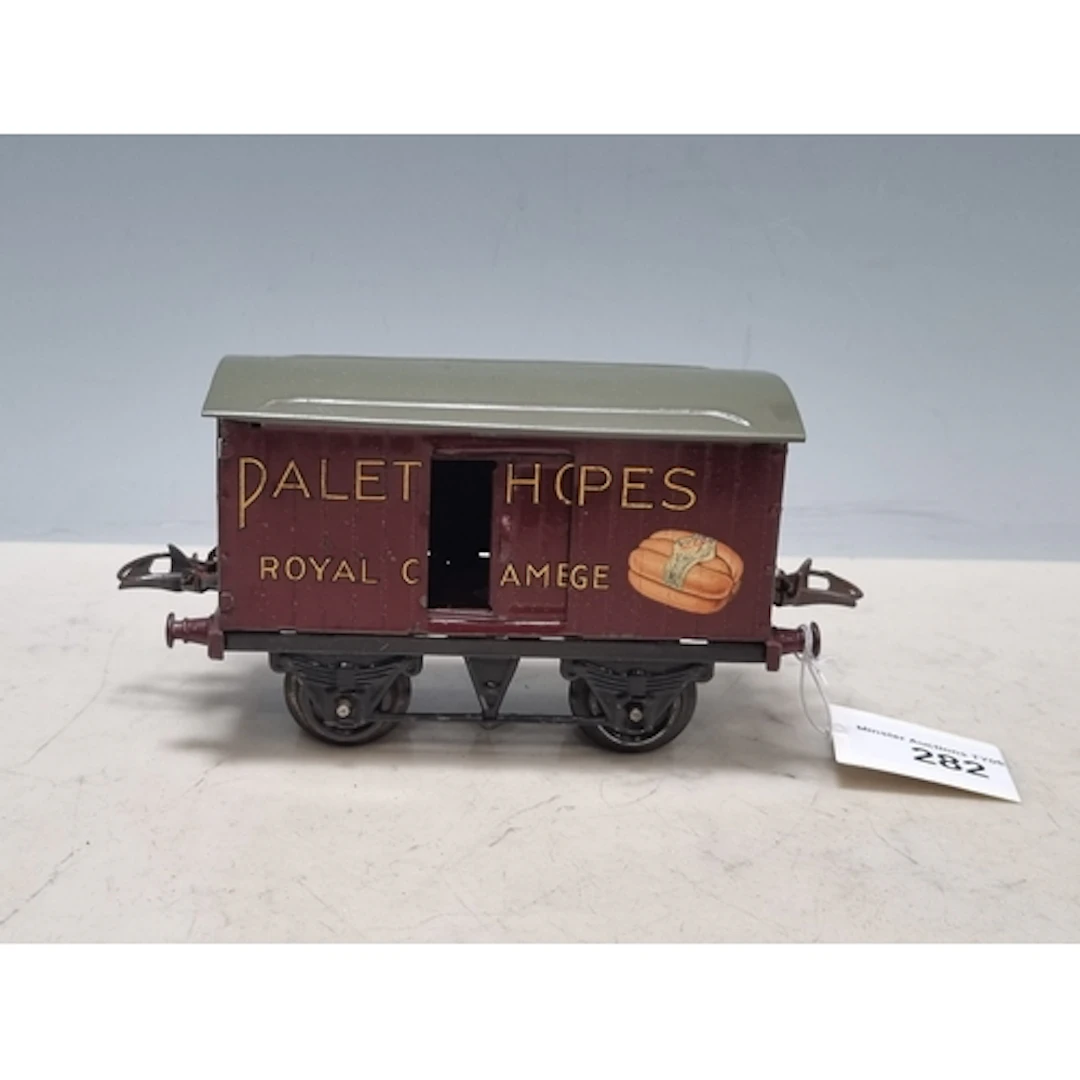 An unboxed Hornby 0 gauge No.1 private owner 'Palethorpe's' ...