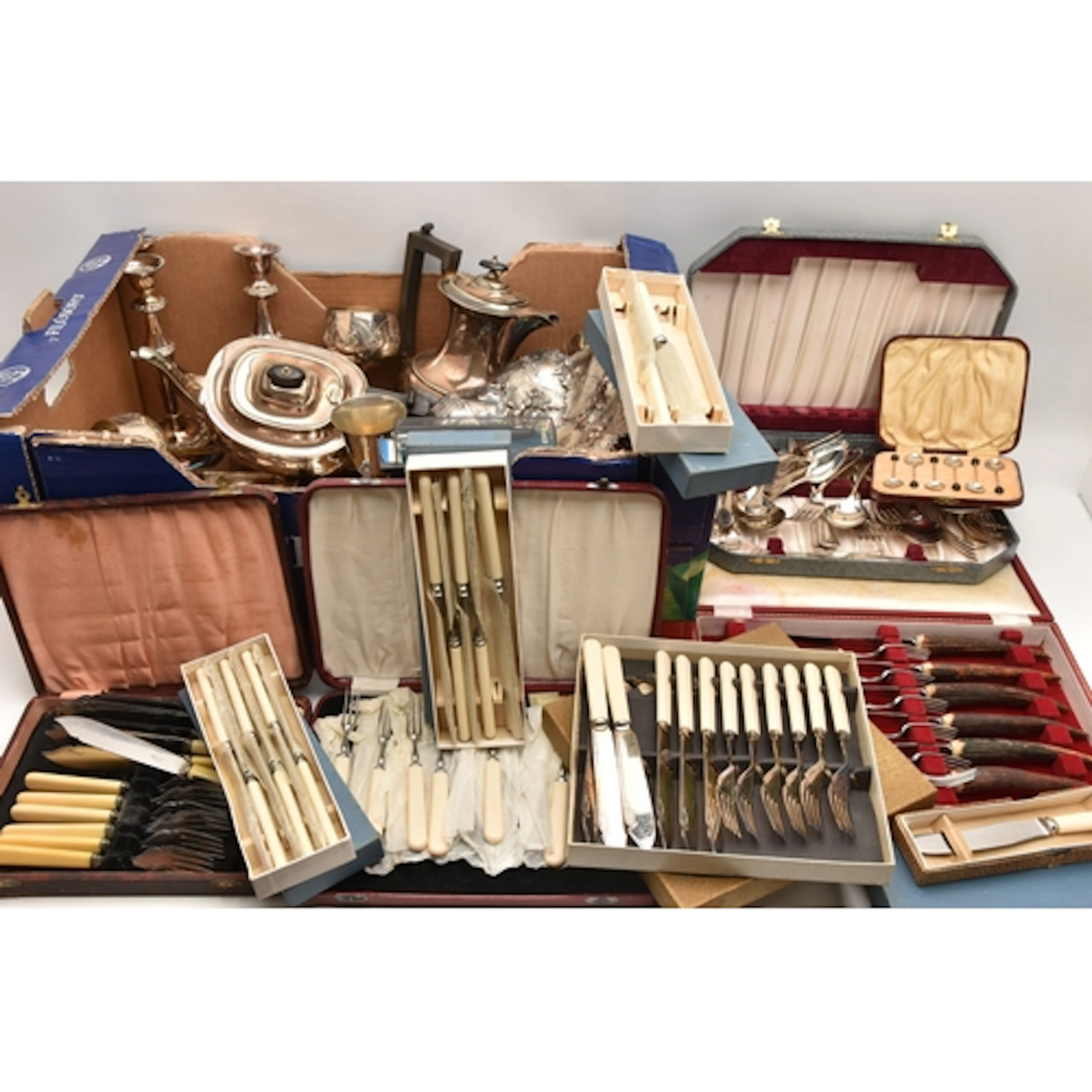 A BOX OF ASSORTED WHITE METAL WARE, to include a four piece ...