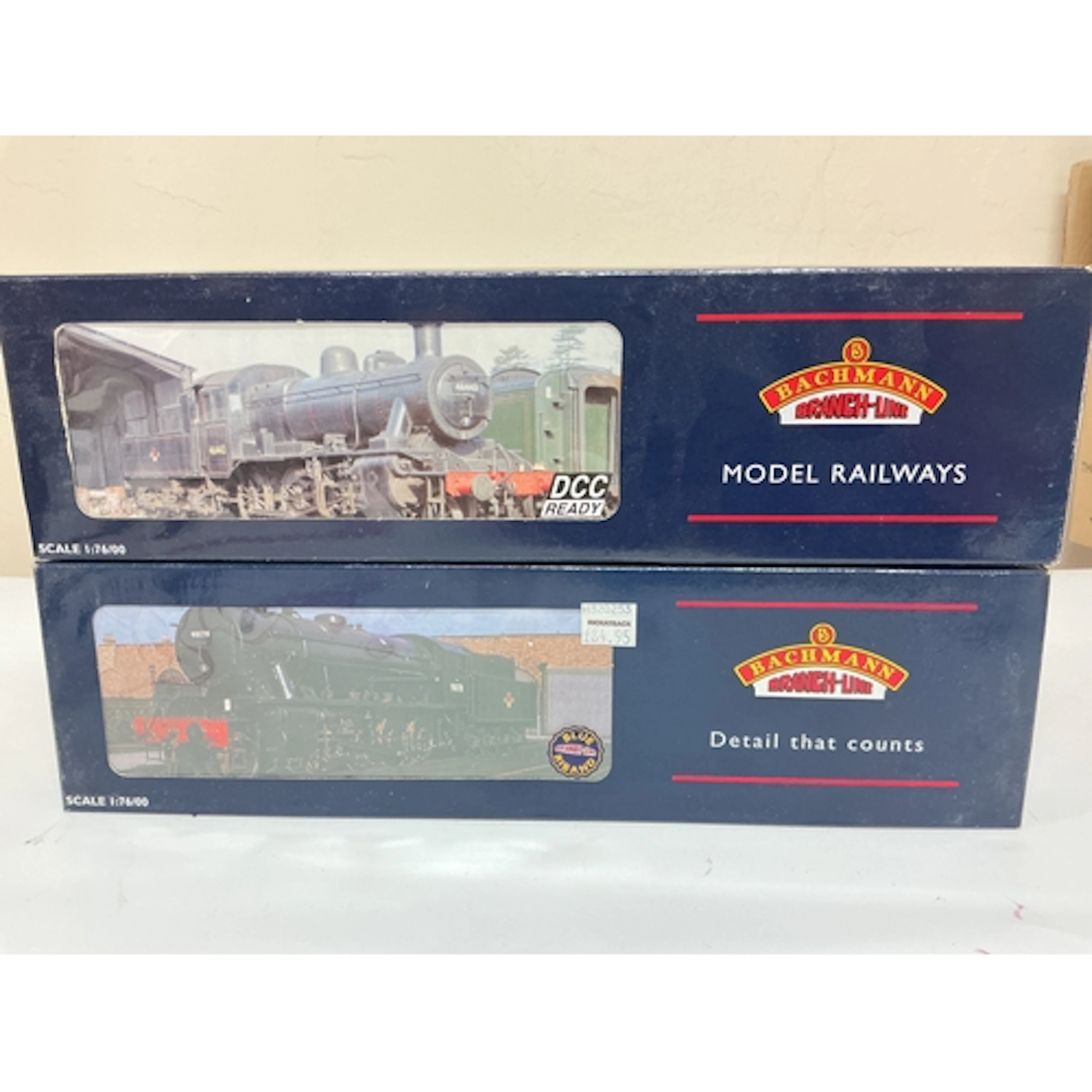2 Boxed Bachmann 00 Gauge Locomotives. A WD 2-8-0 Austerity ...