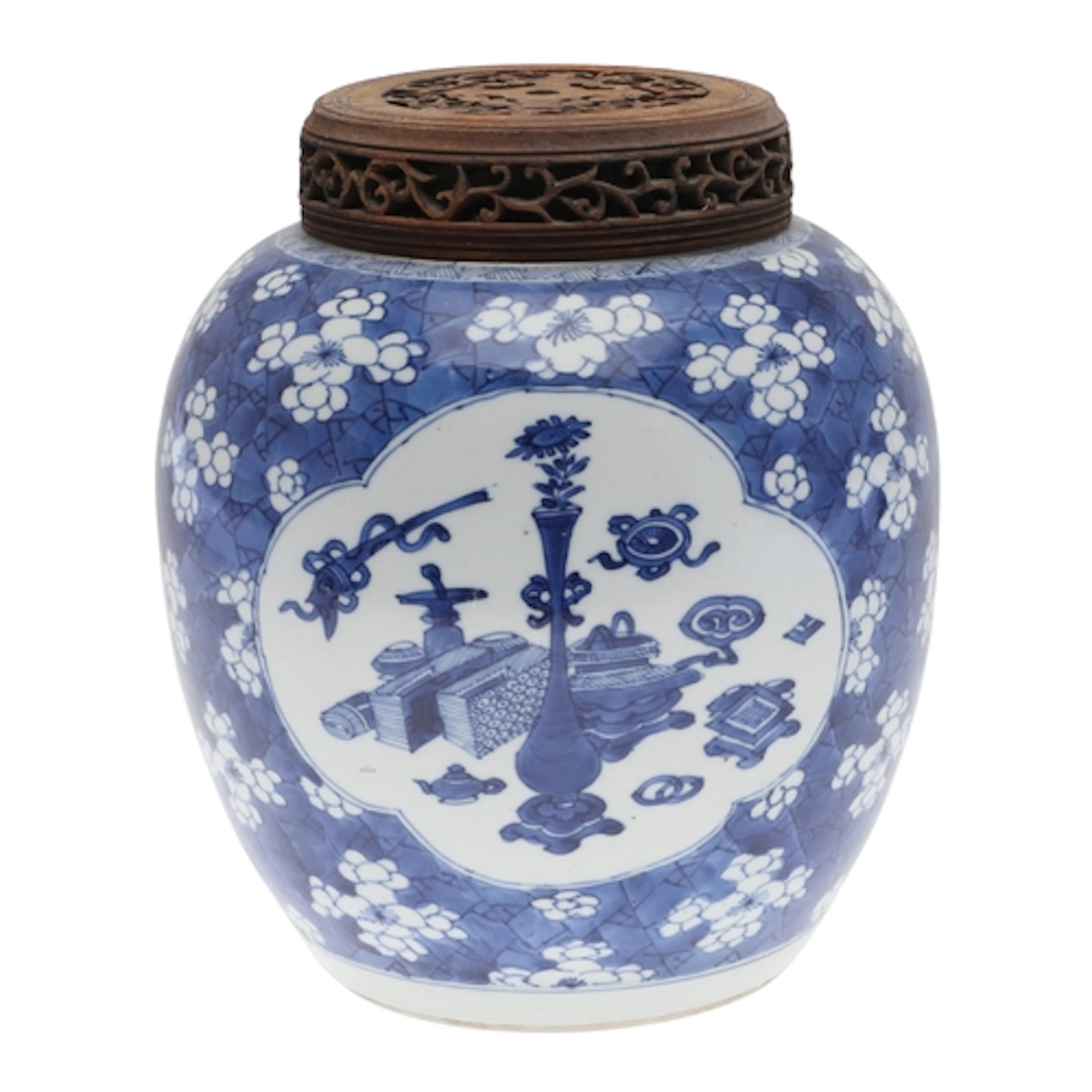 LARGE CHINESE BLUE & WHITE GINGER JAR. Possibly Kangxi perio...
