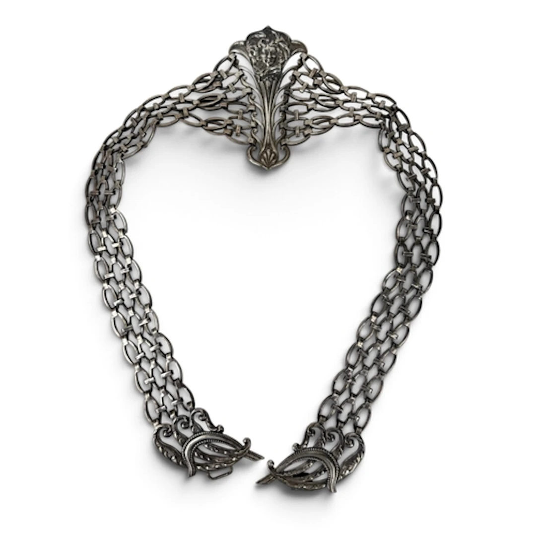 ART NOUVEAU SILVER BELT Weight: 114gms