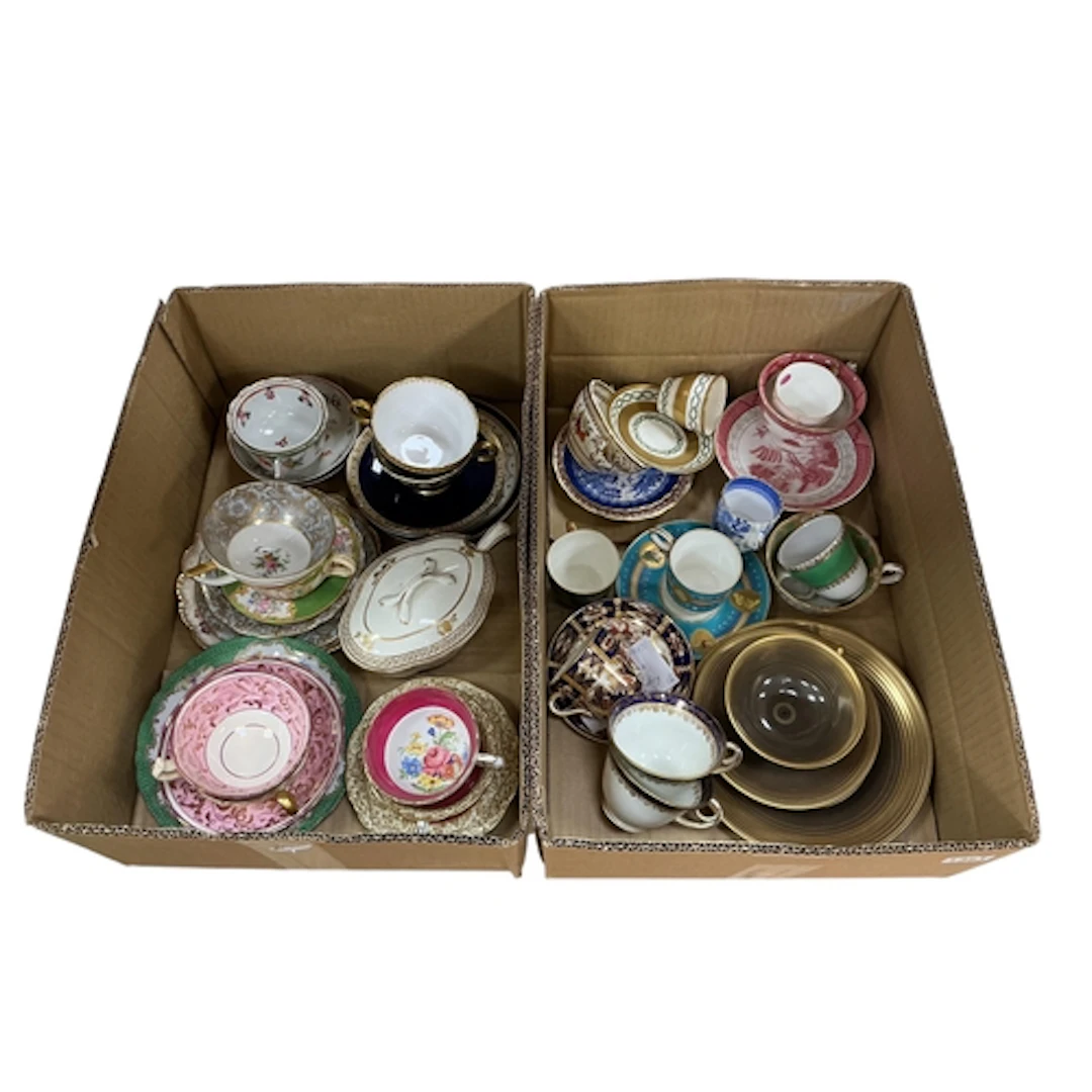 A group of 19th/20th century English and continental porcela...