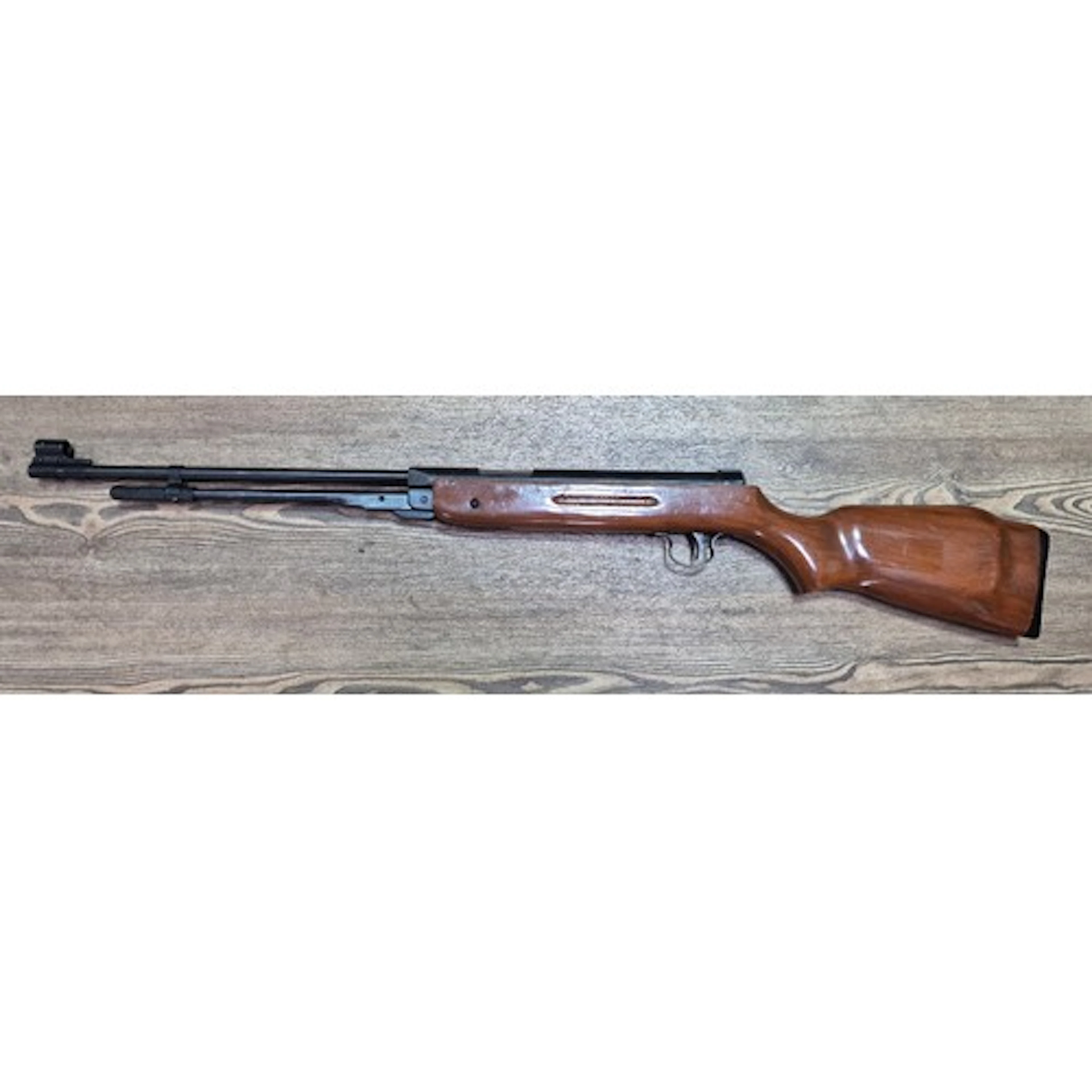 An SMK 3B-F under lever .22 calibre air rifle, 103cm long, s...