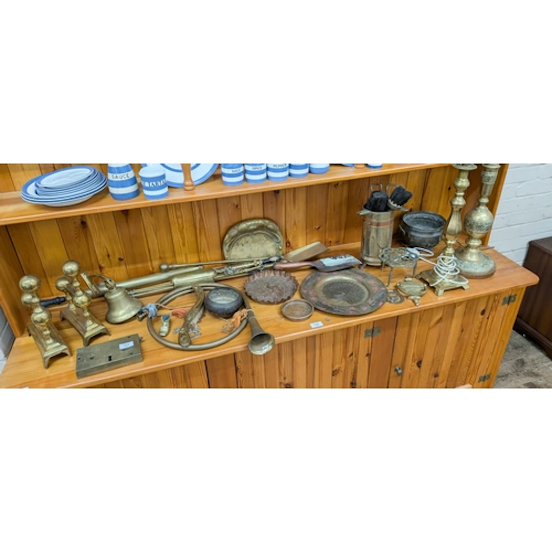 A collection of Victorian and later brass and copper to incl...