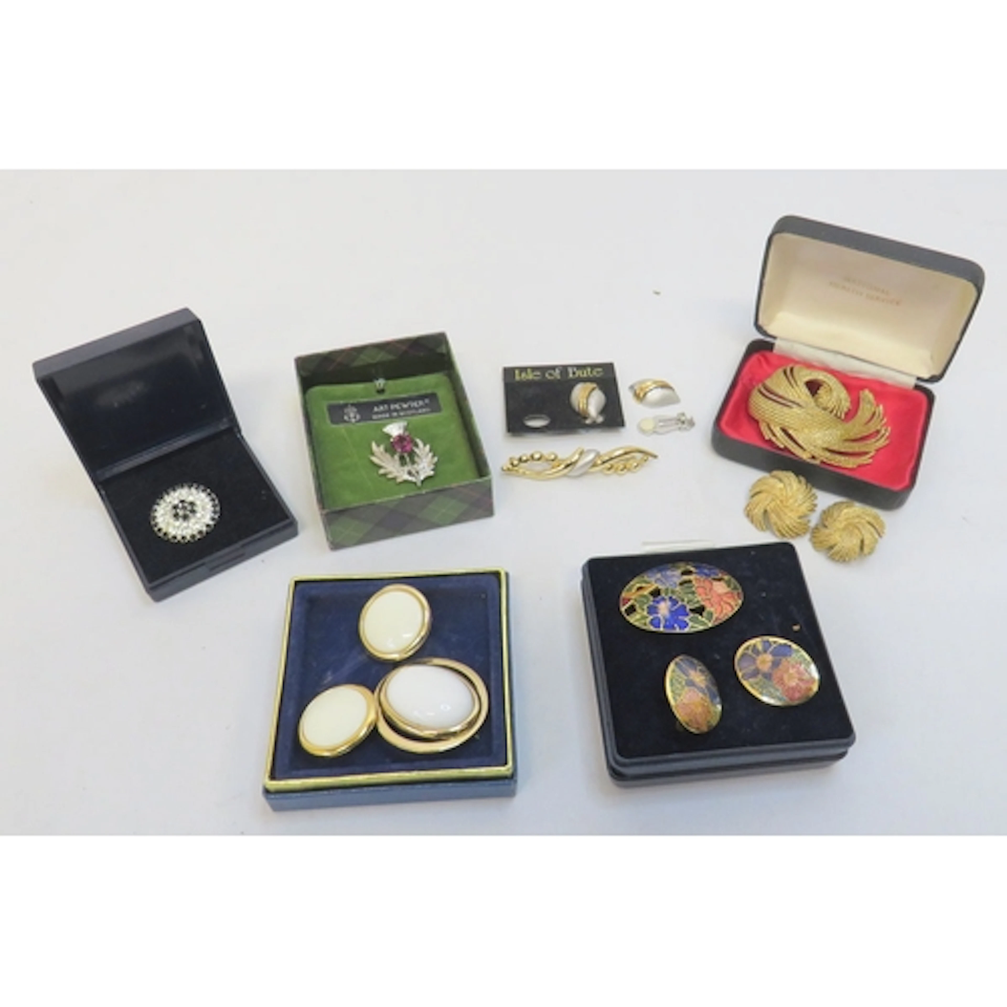 Vintage Costume Jewellery some in original boxes incl. Pewte...
