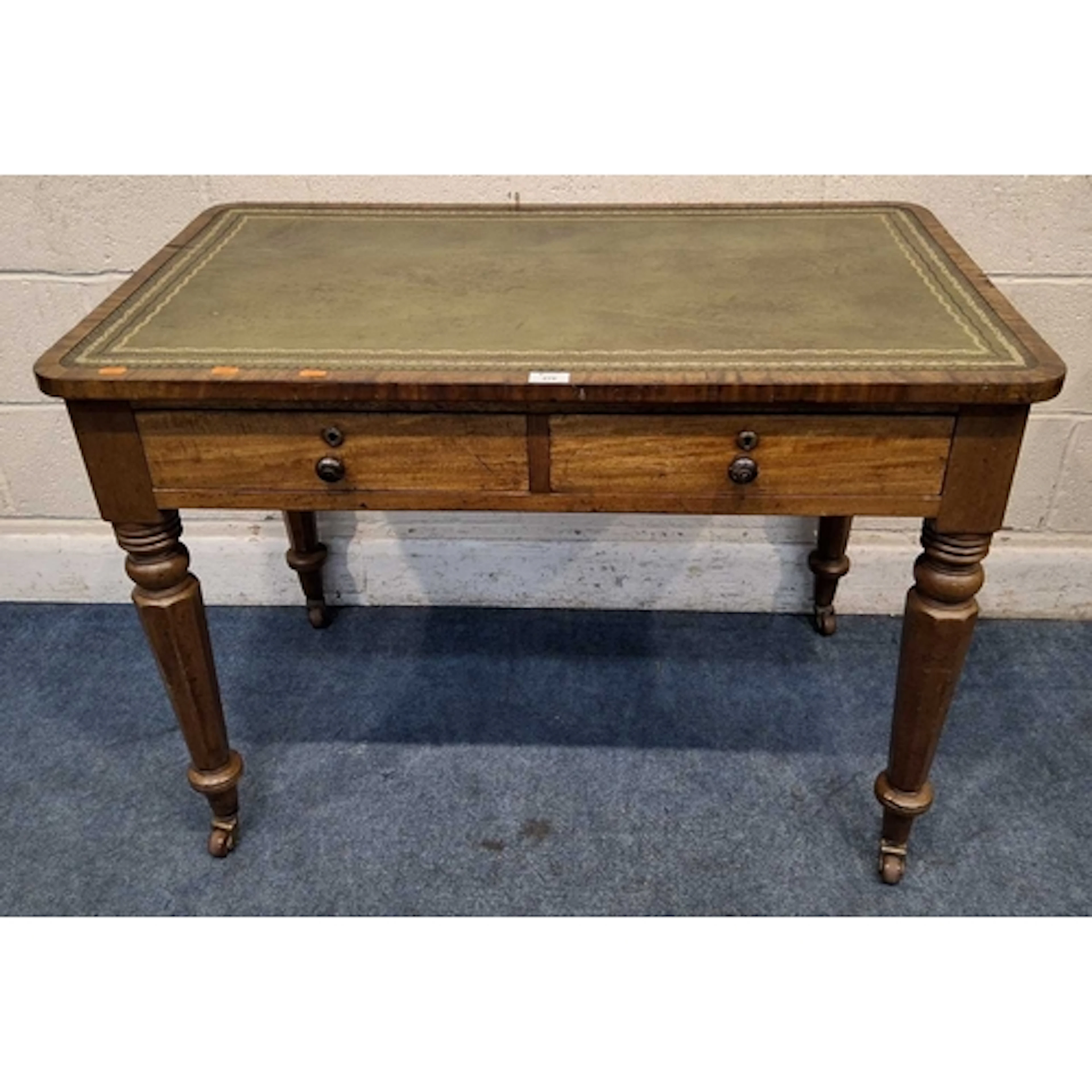 A 19TH CENTURY WRITING DESK, with a green leather writing su...