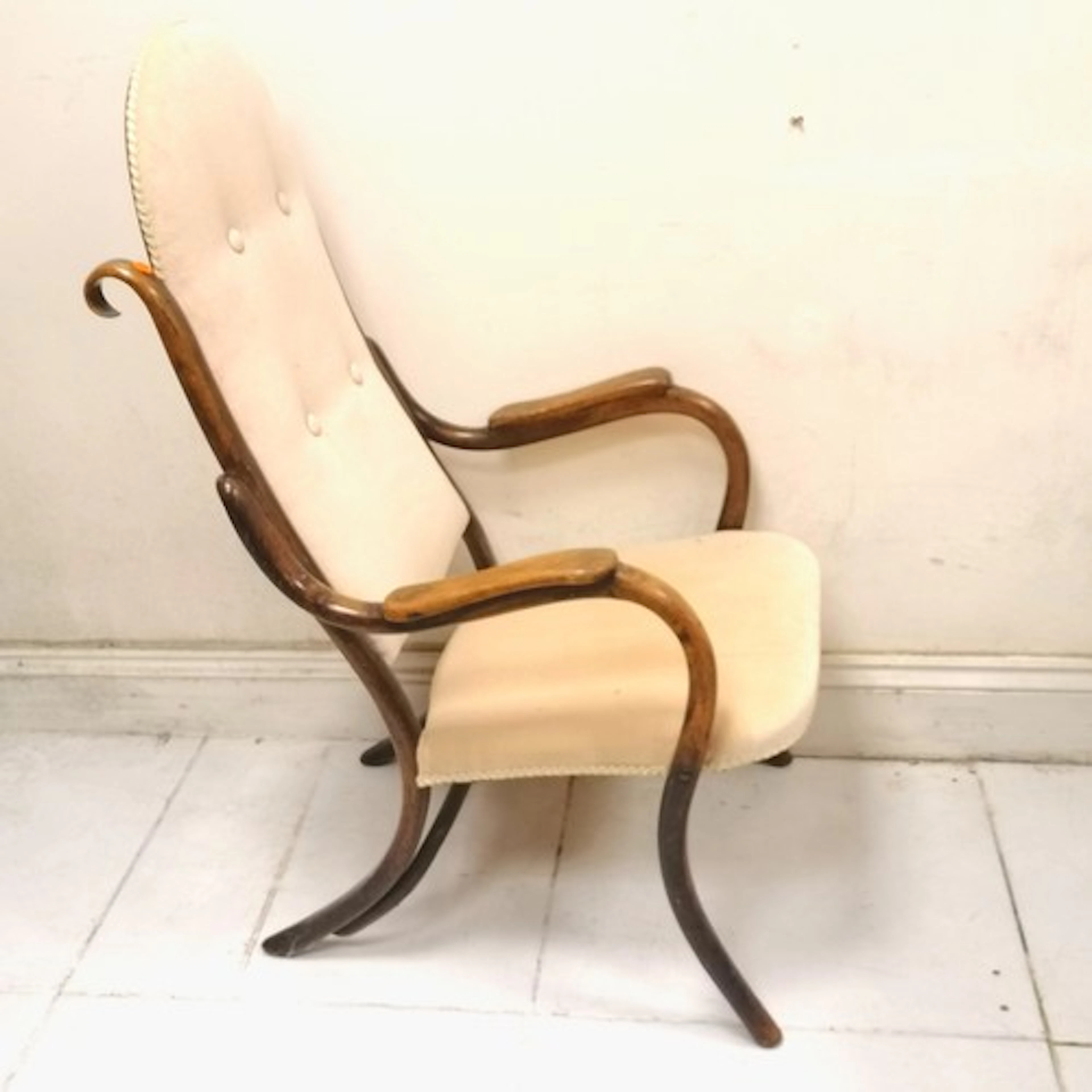 Antique Thonet bentwood armchair - 115cm high x 60cm wide & ...