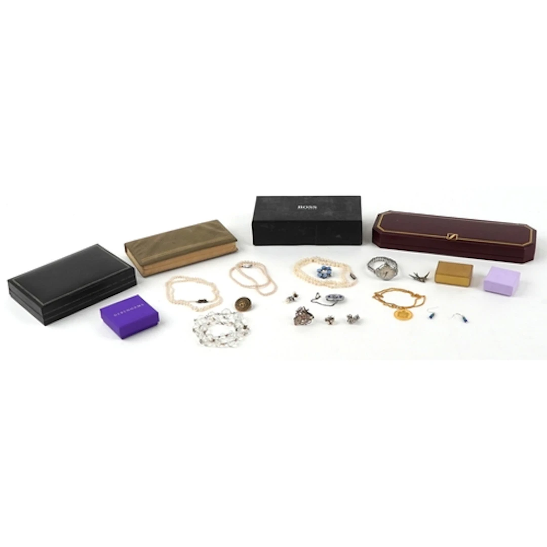 Vintage and later jewellery, some silver, including silver e...