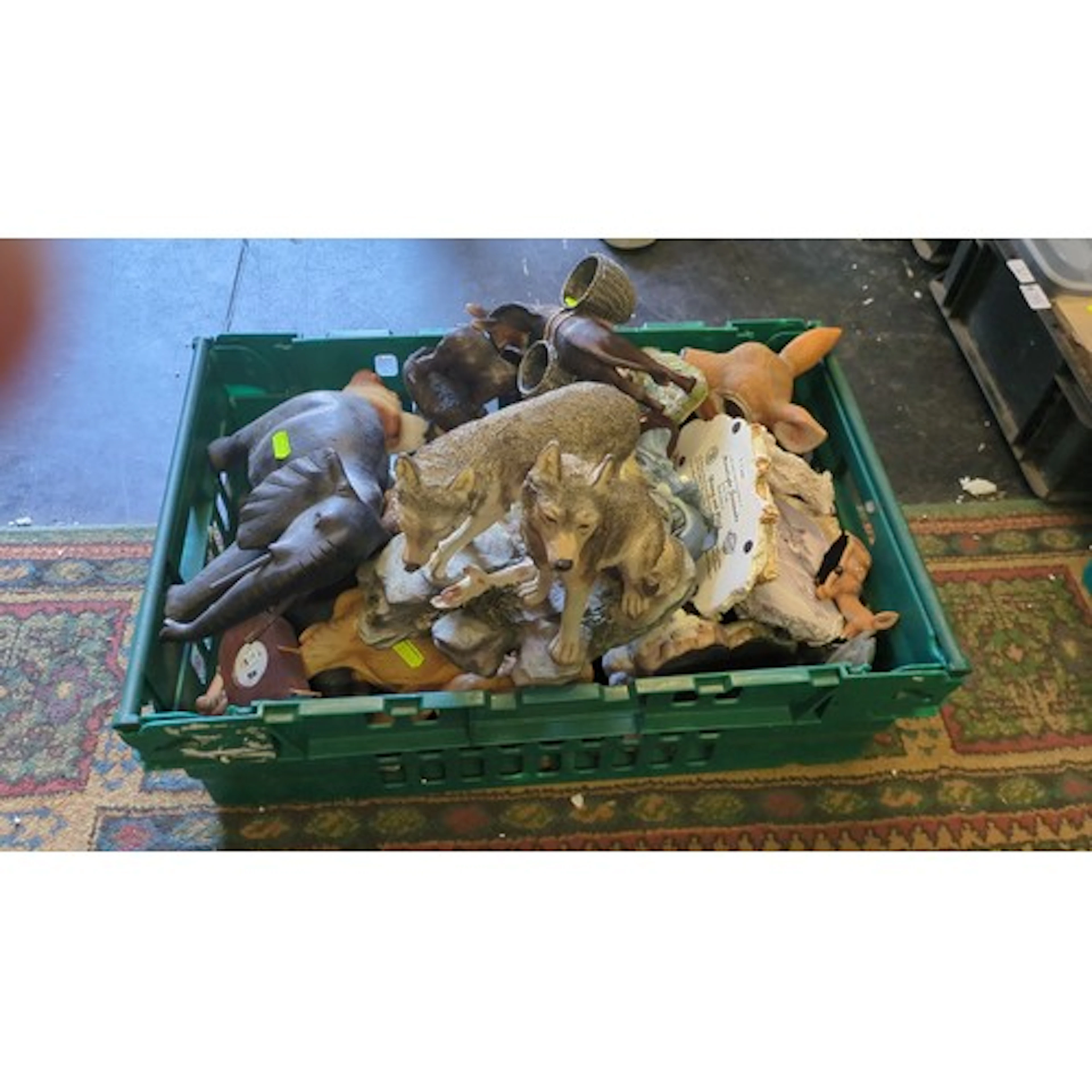 A quantity of Bradford Exchange animal-themed collectables, ...