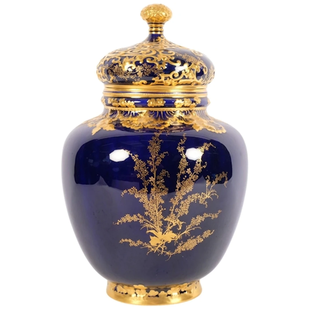 An impressive Royal Crown Derby cobalt and profusely gilded ...