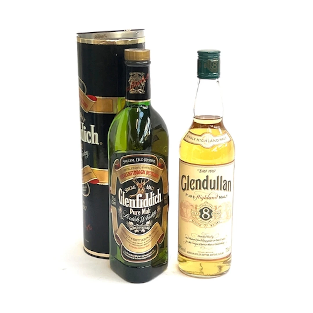 Glendullan single malt 8yo whisky 70cl; together with a Glen...