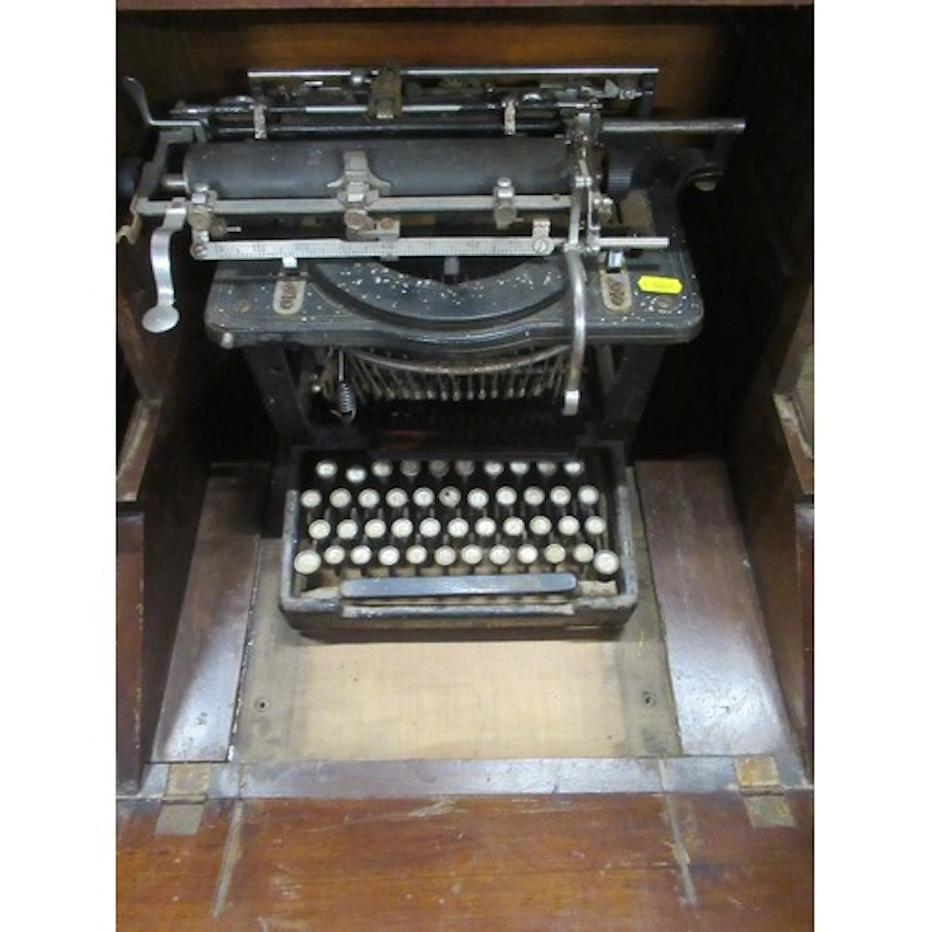 A vintage Remmington typewriter together with a mahogany box...