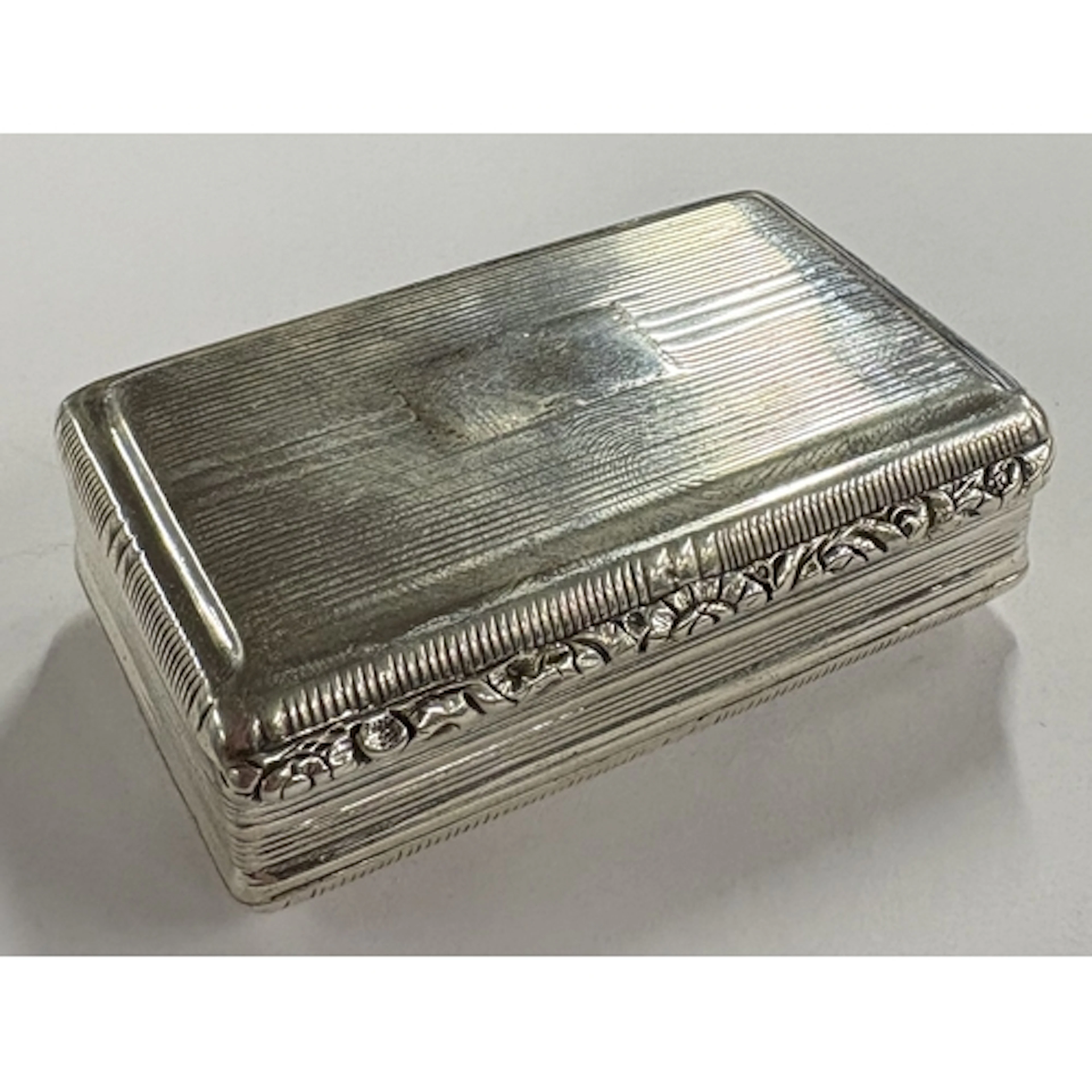 A George III silver snuff box. Birmingham 1819. By John Shaw...