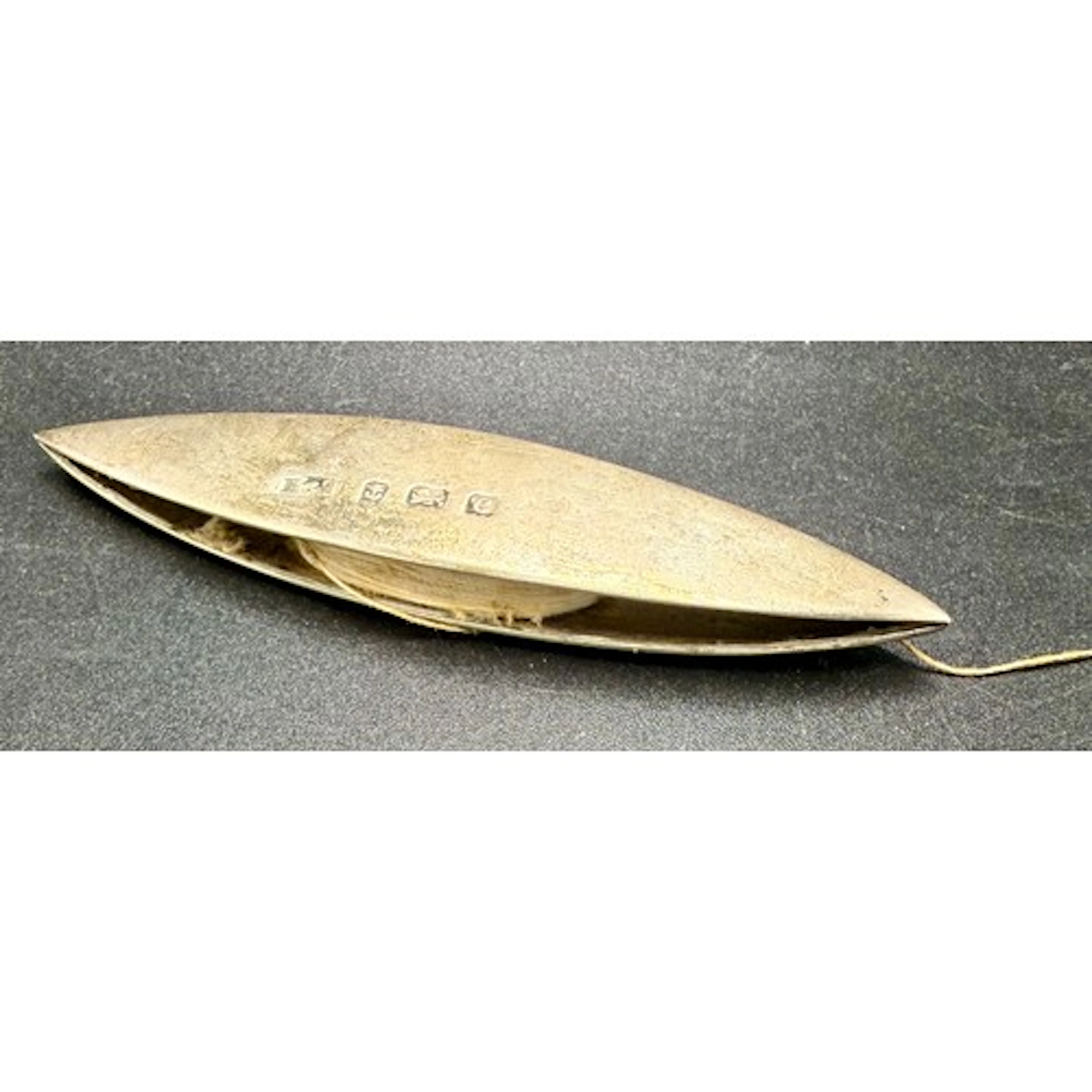 Hallmarked silver tatting shuttle. Birmingham 1902, maker Hi...