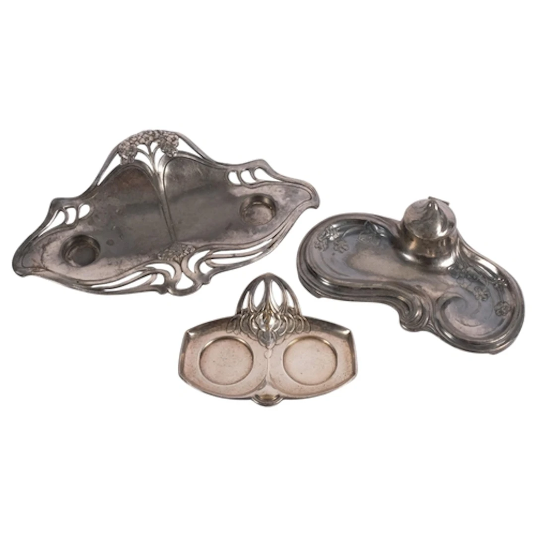 WMF - An Art Nouveau Britannia metal desk stand or shaped fo...