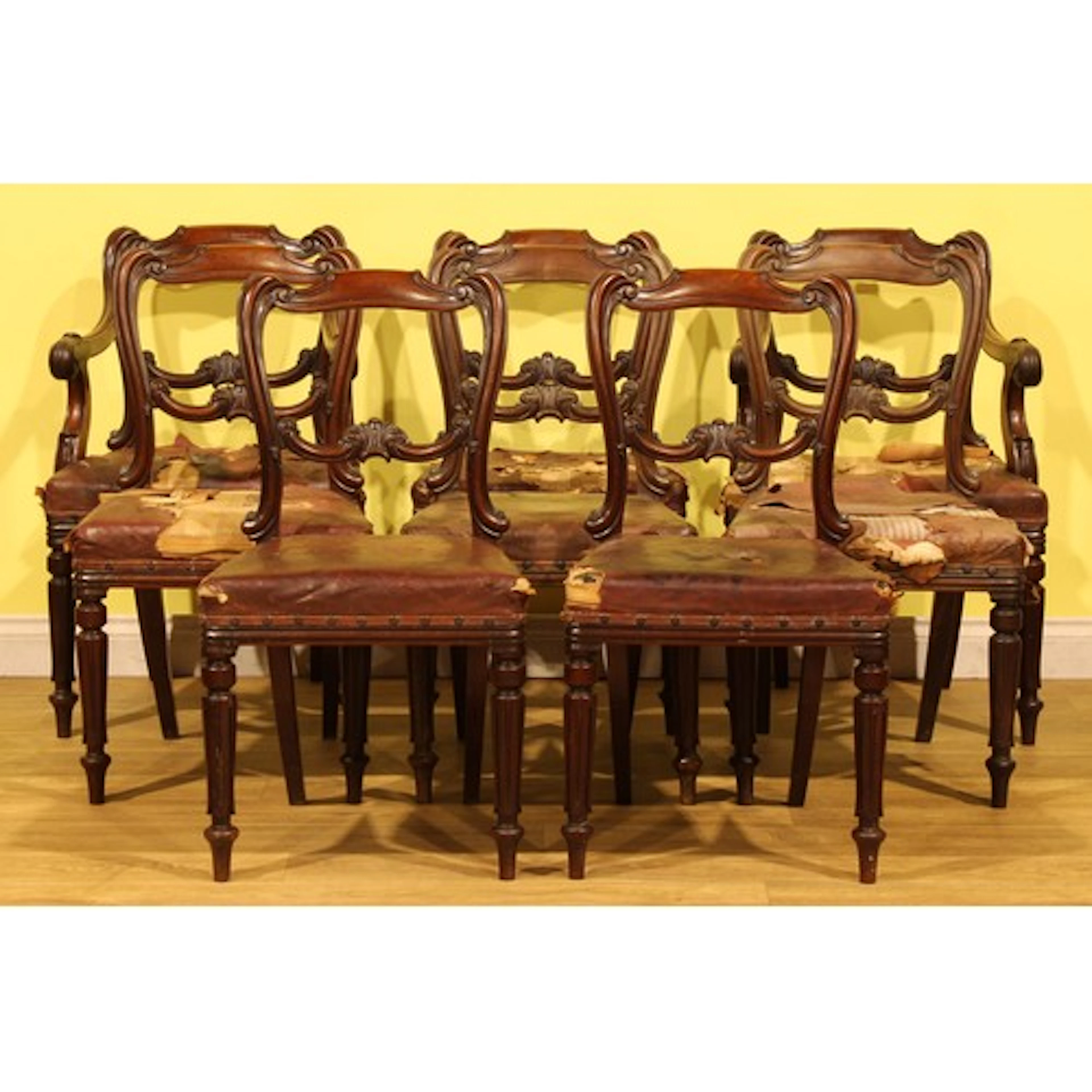 A set of eight early Victorian walnut and mahogany dining ch...