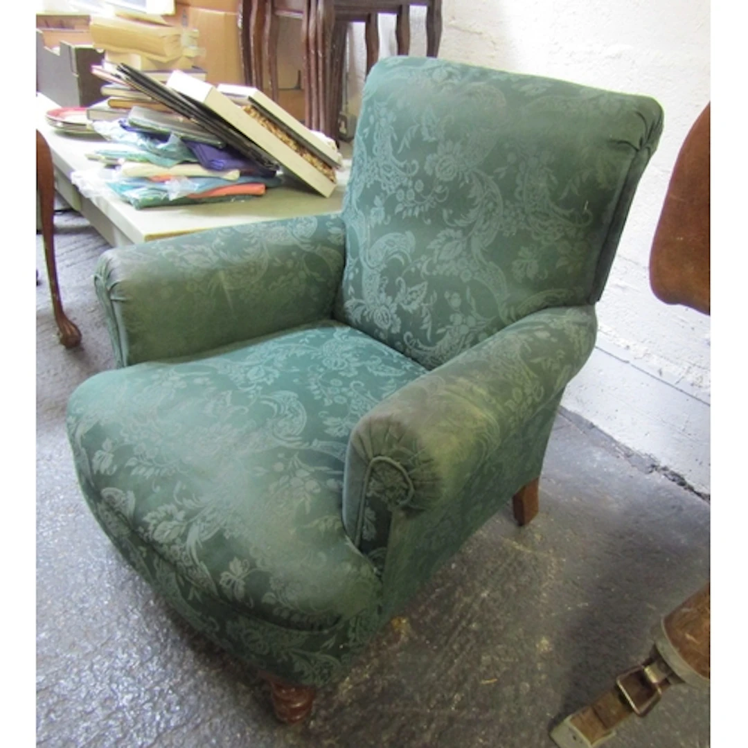 Victorian Easy Armchair with Turned Mahogany Supports Full S...