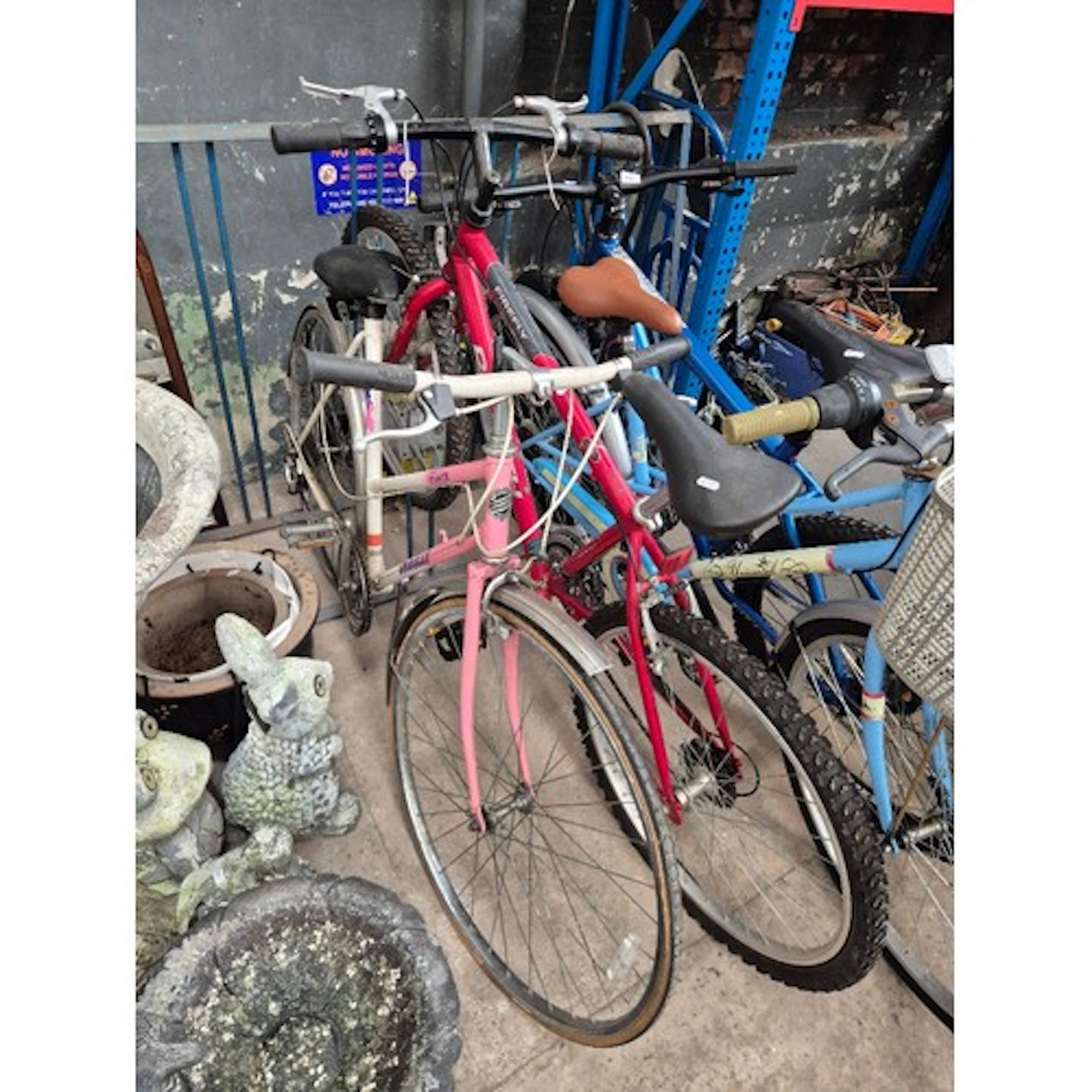2 bikes.