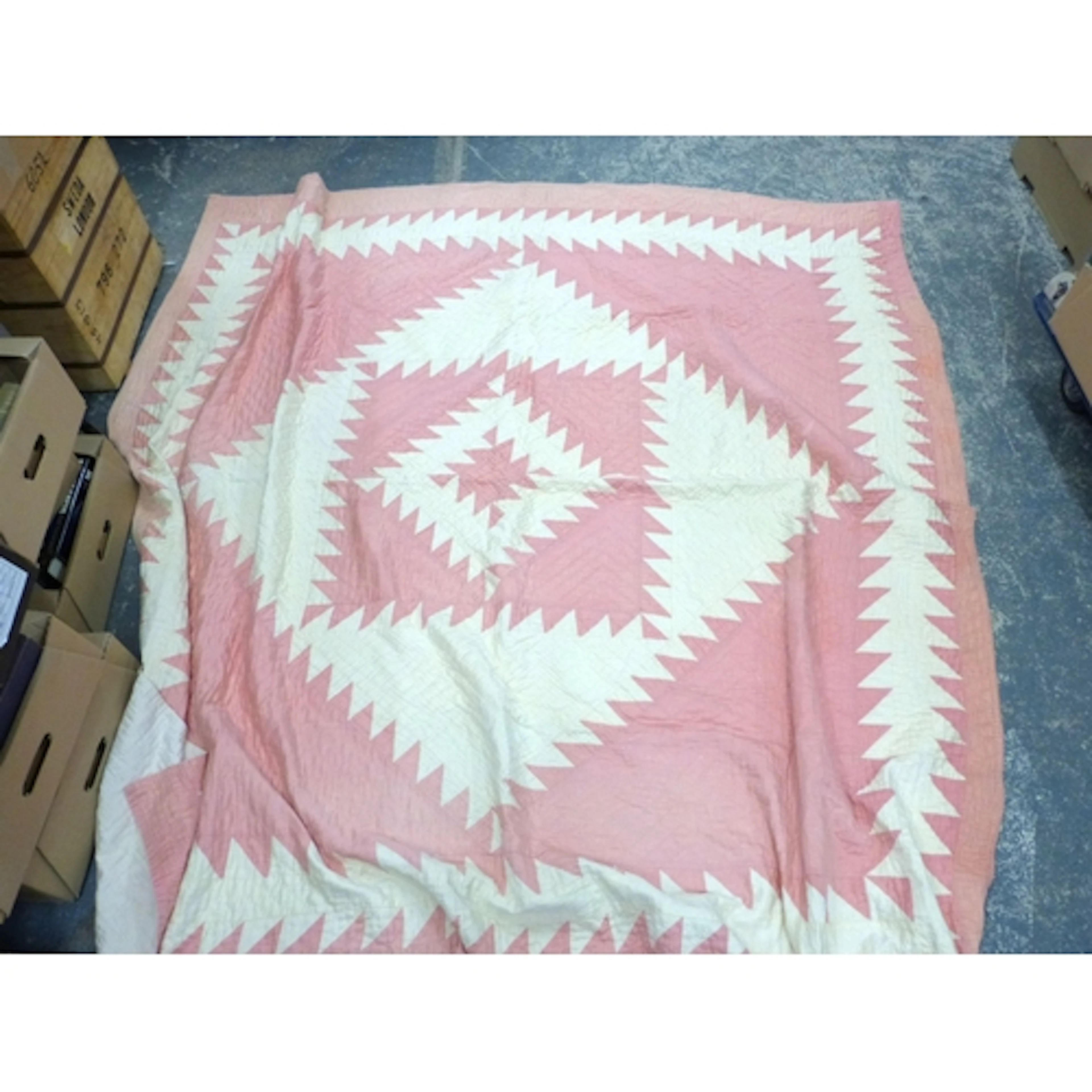 Vintage pink and white patch work quilt (4`6) double bed.
