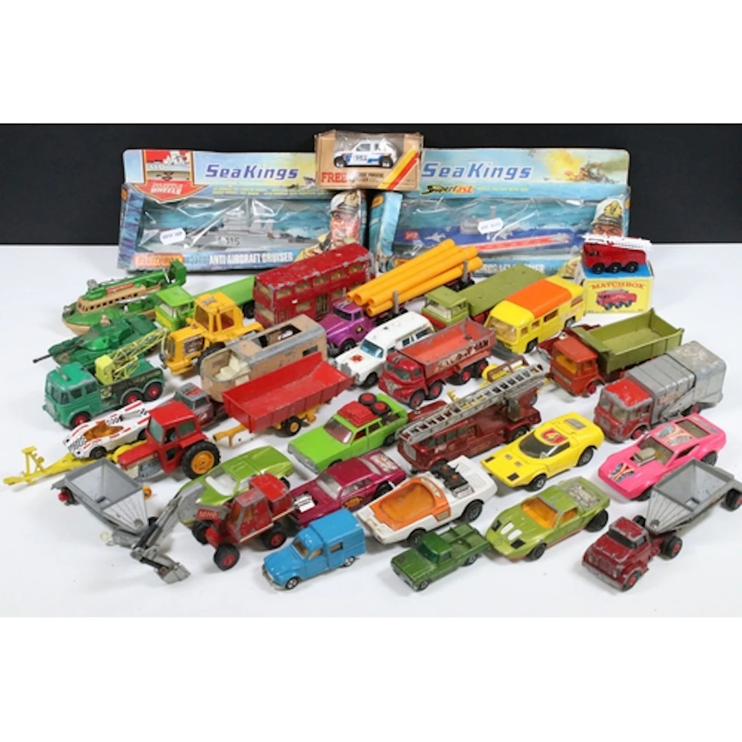 Collection of playworn diecast models to include 2 x boxed M...