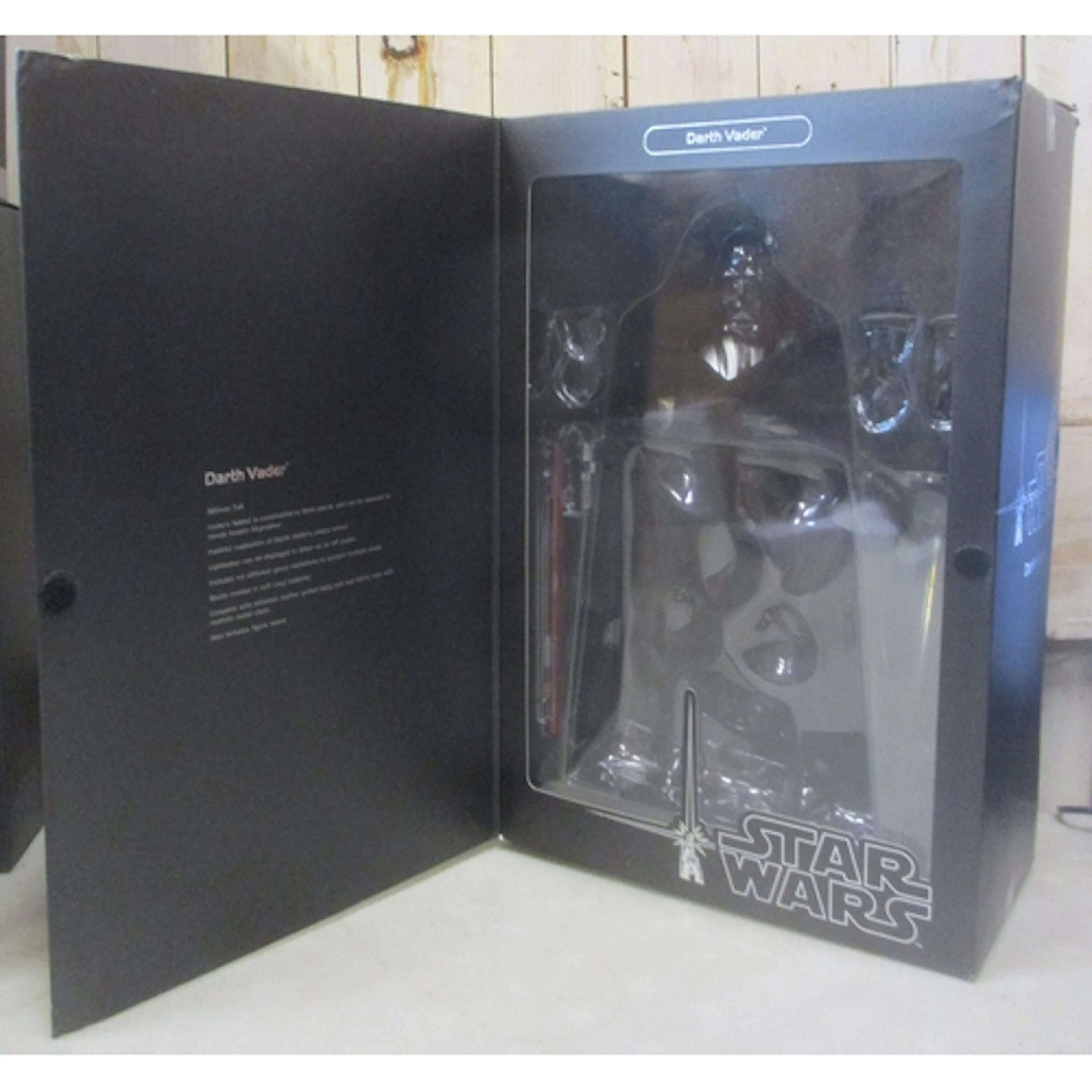 Star Wars. Pair of 1:6 scale figures, excellent to near mint...