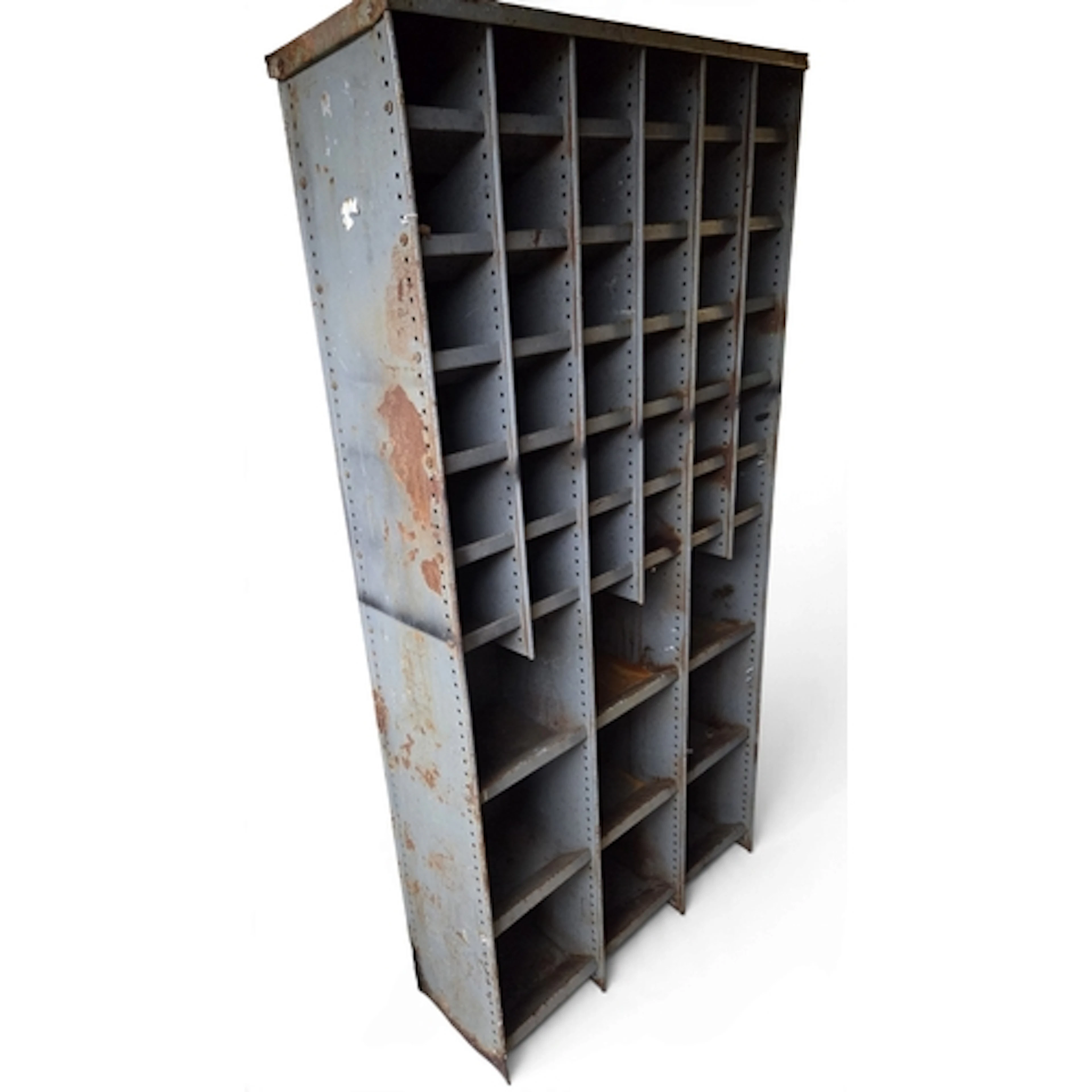 A large set of Steel Shelves.91 x 30 x H 182 cm approx.