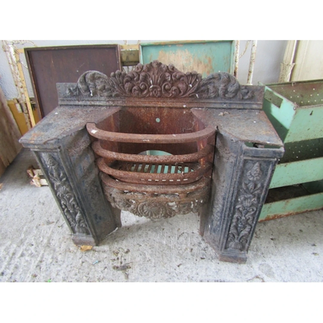William IV Cast Iron Fire Inset Approximately 25 Inches Wide