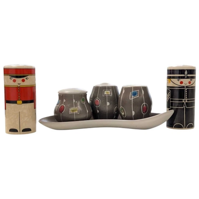 Bourne Denby, Mid century circa 1950s Cloisonné pattern thre...