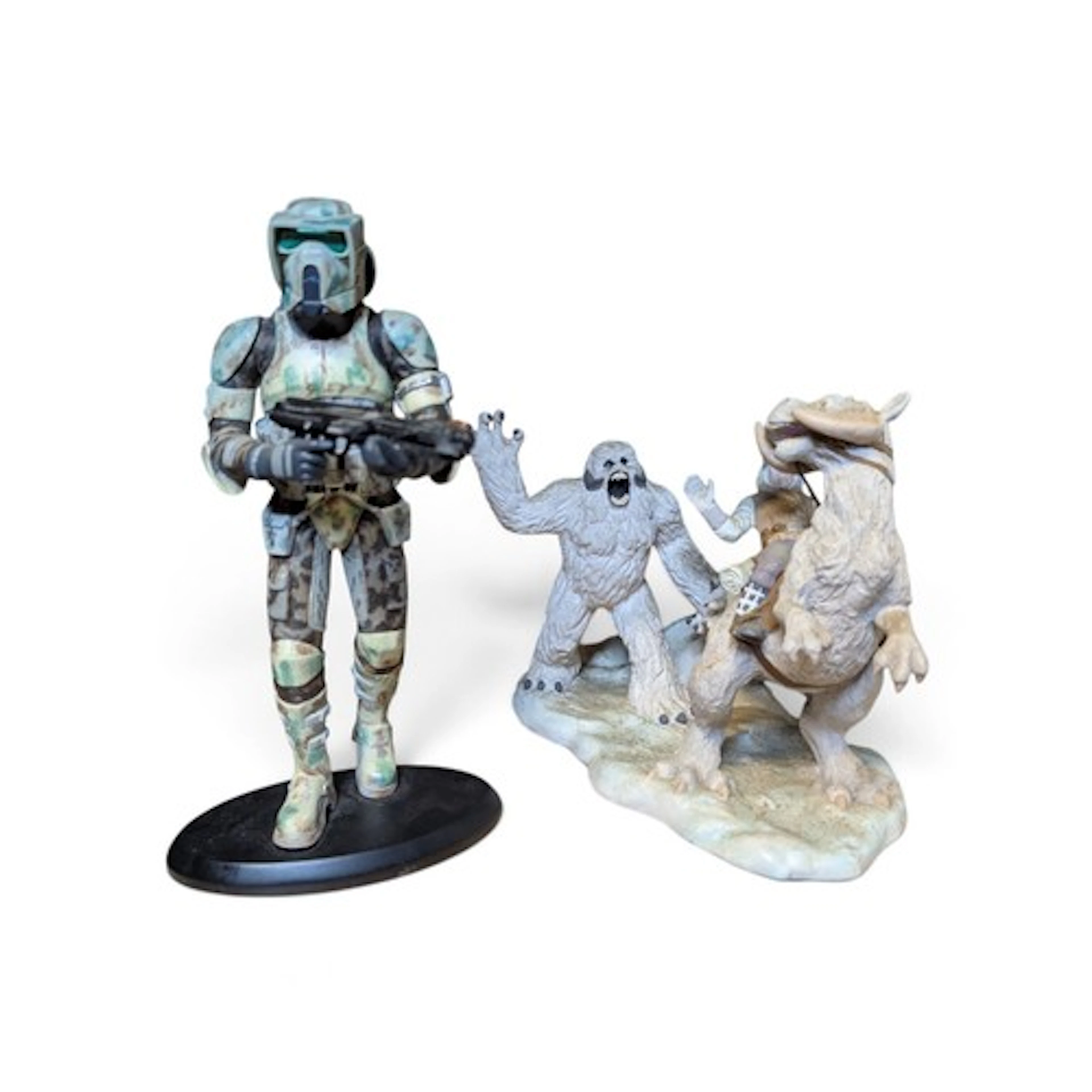 Star Wars Classic Collectors Series Wampa Statuette by Appla...