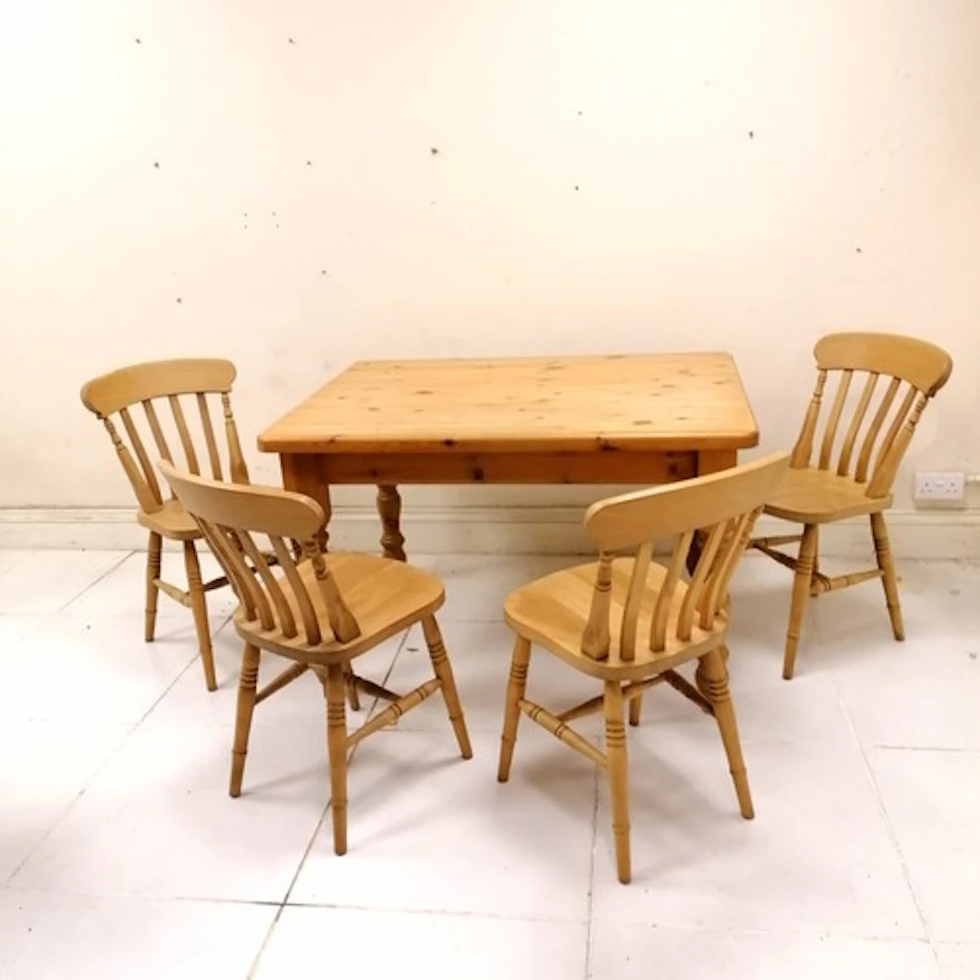 Pine rectangular kitchen table and 4 farmhouse style chairs ...