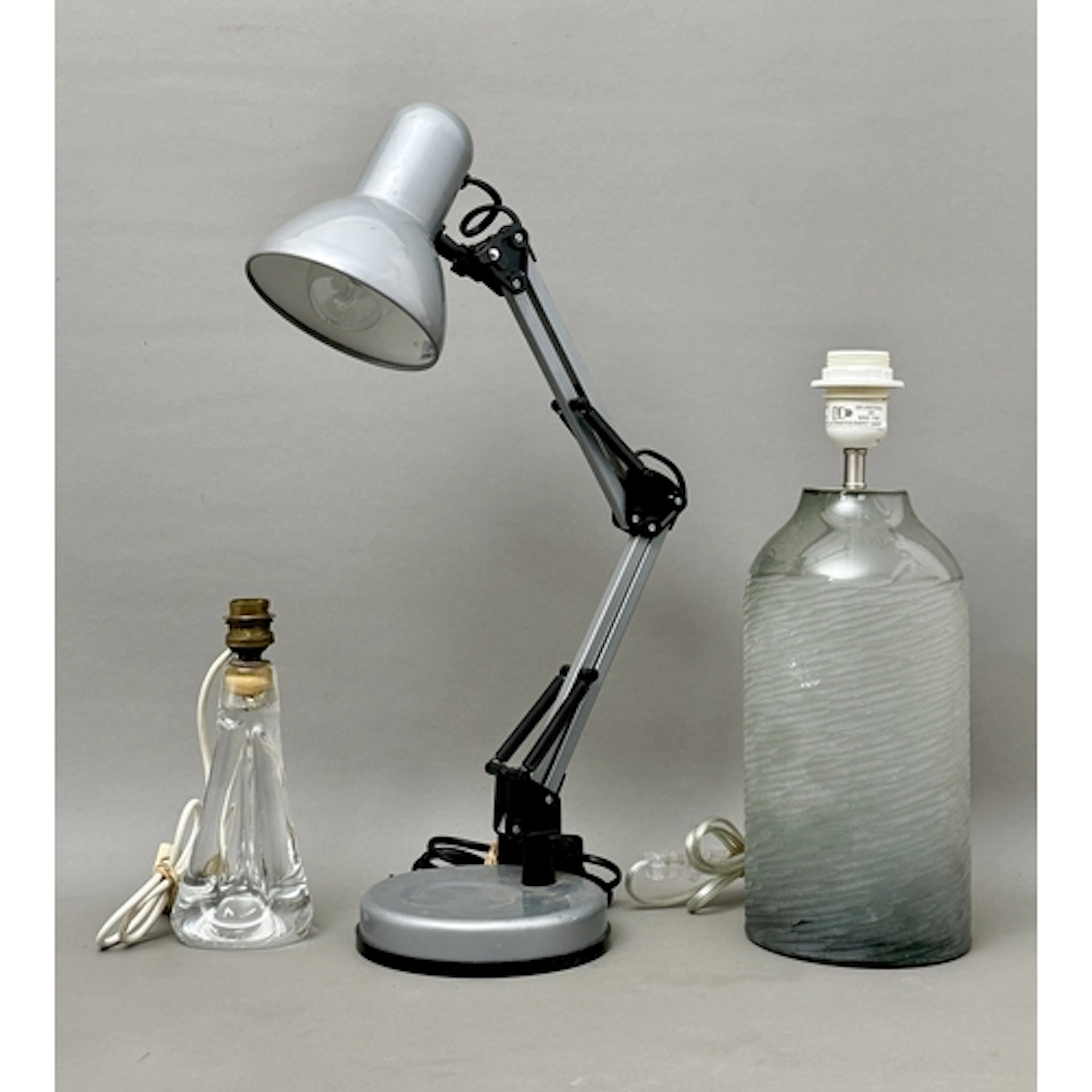 Two glass table lamps - comprising a contemporary cylindrica...