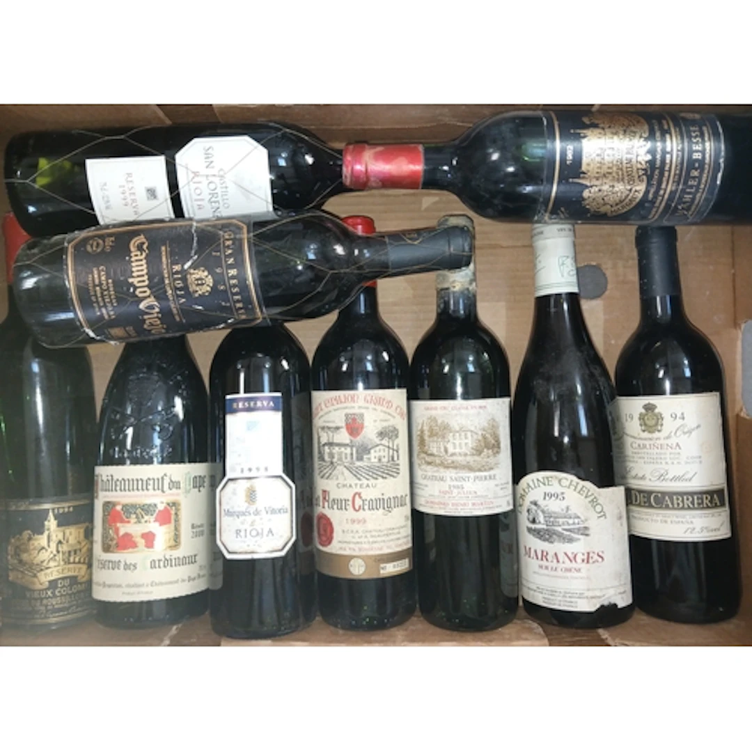 Ten bottles of assorted vintage red wine including Vieux Col...