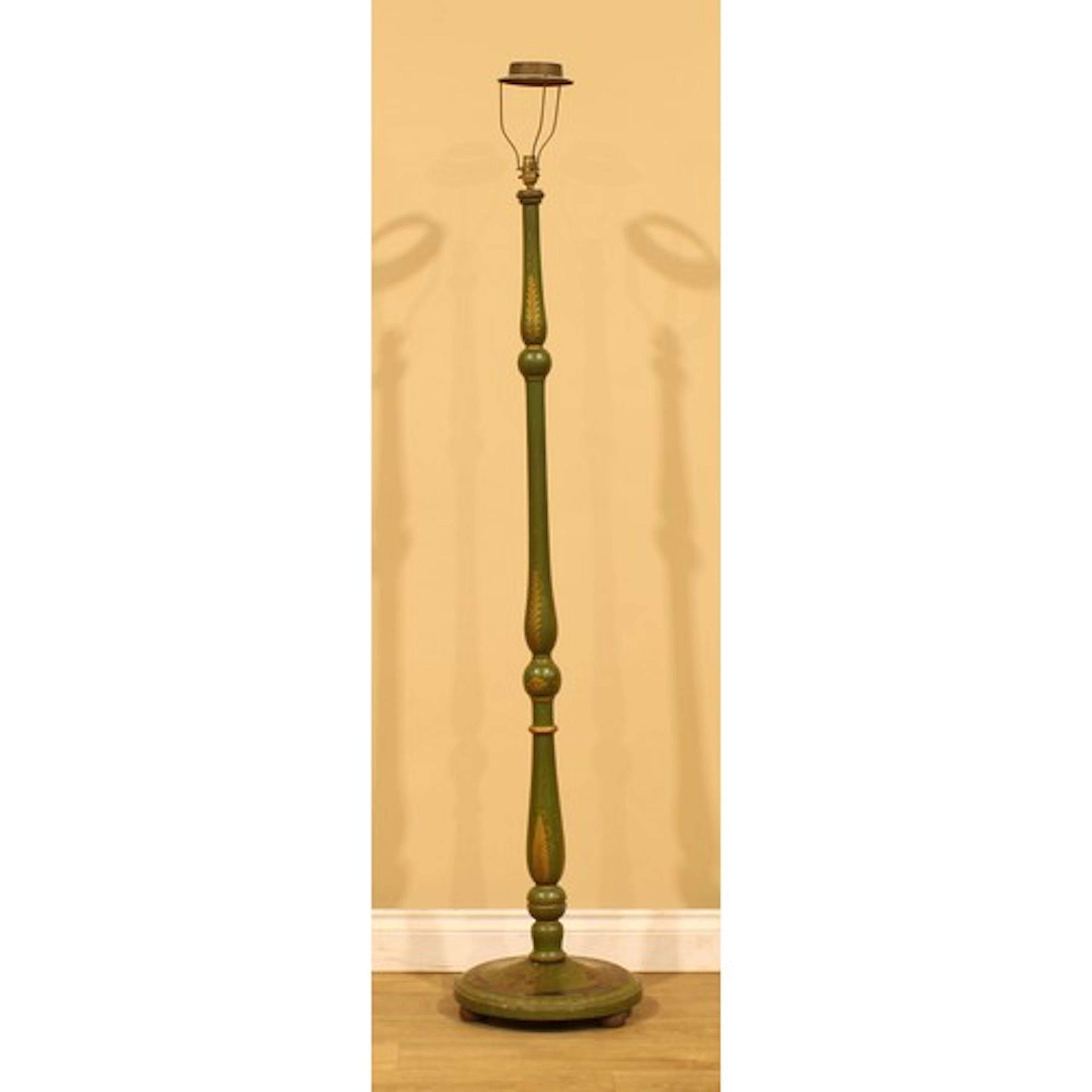An early 20th century Chinoiserie floor standing lamp, turne...
