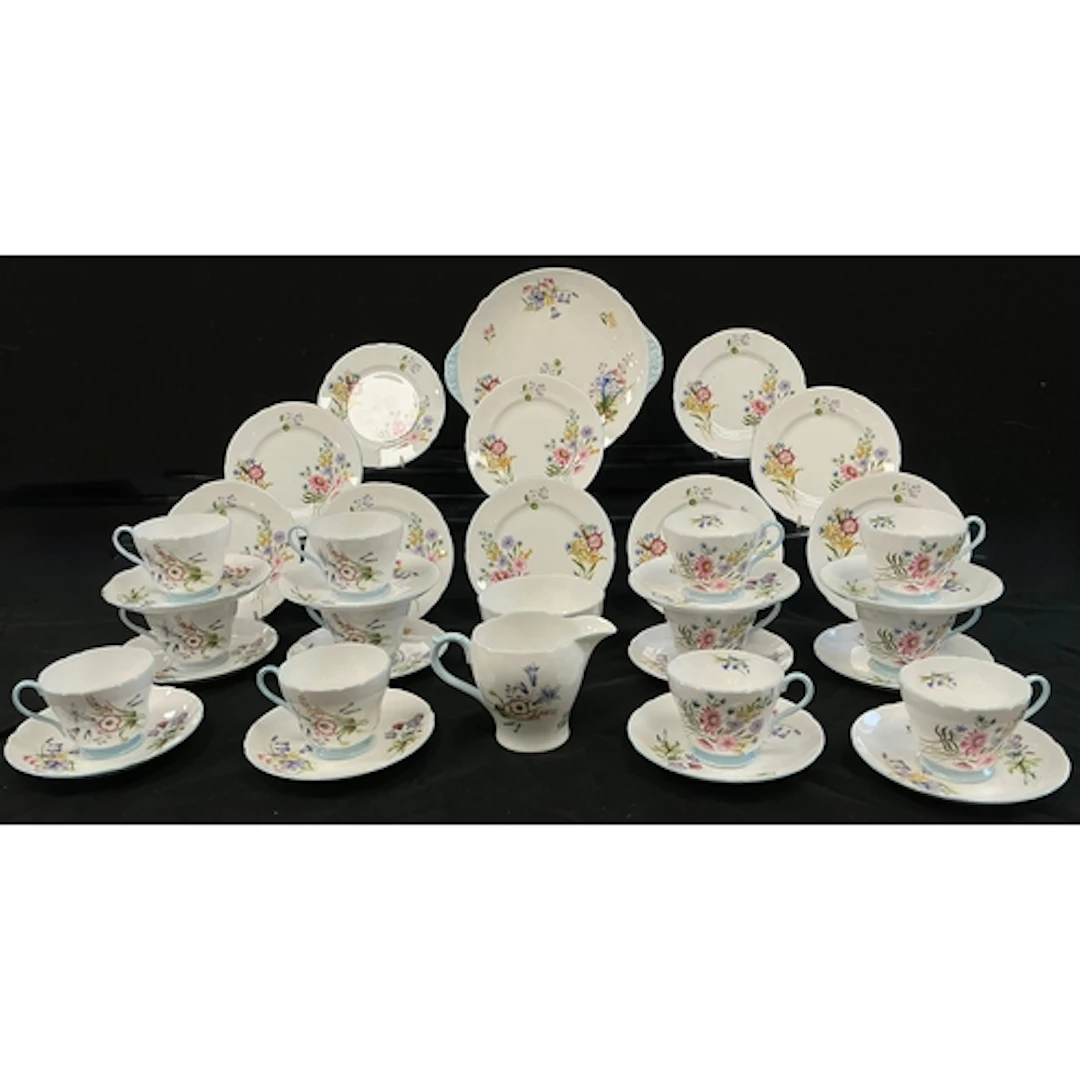 A Shelly wild flower pattern tea service to include twelve t...