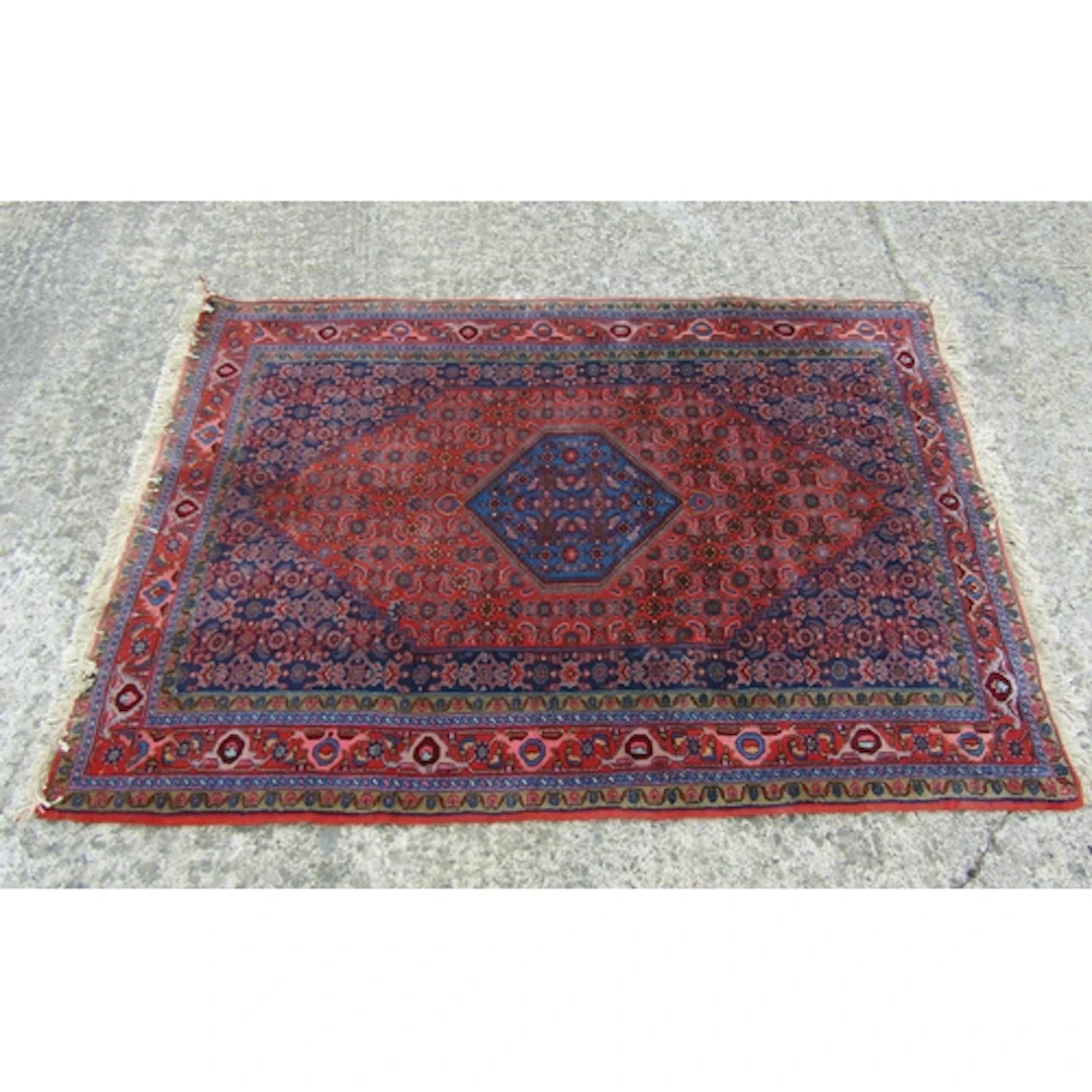 Persian Pure Wool Rug Patterned Borders Approximately 6ft Wi...